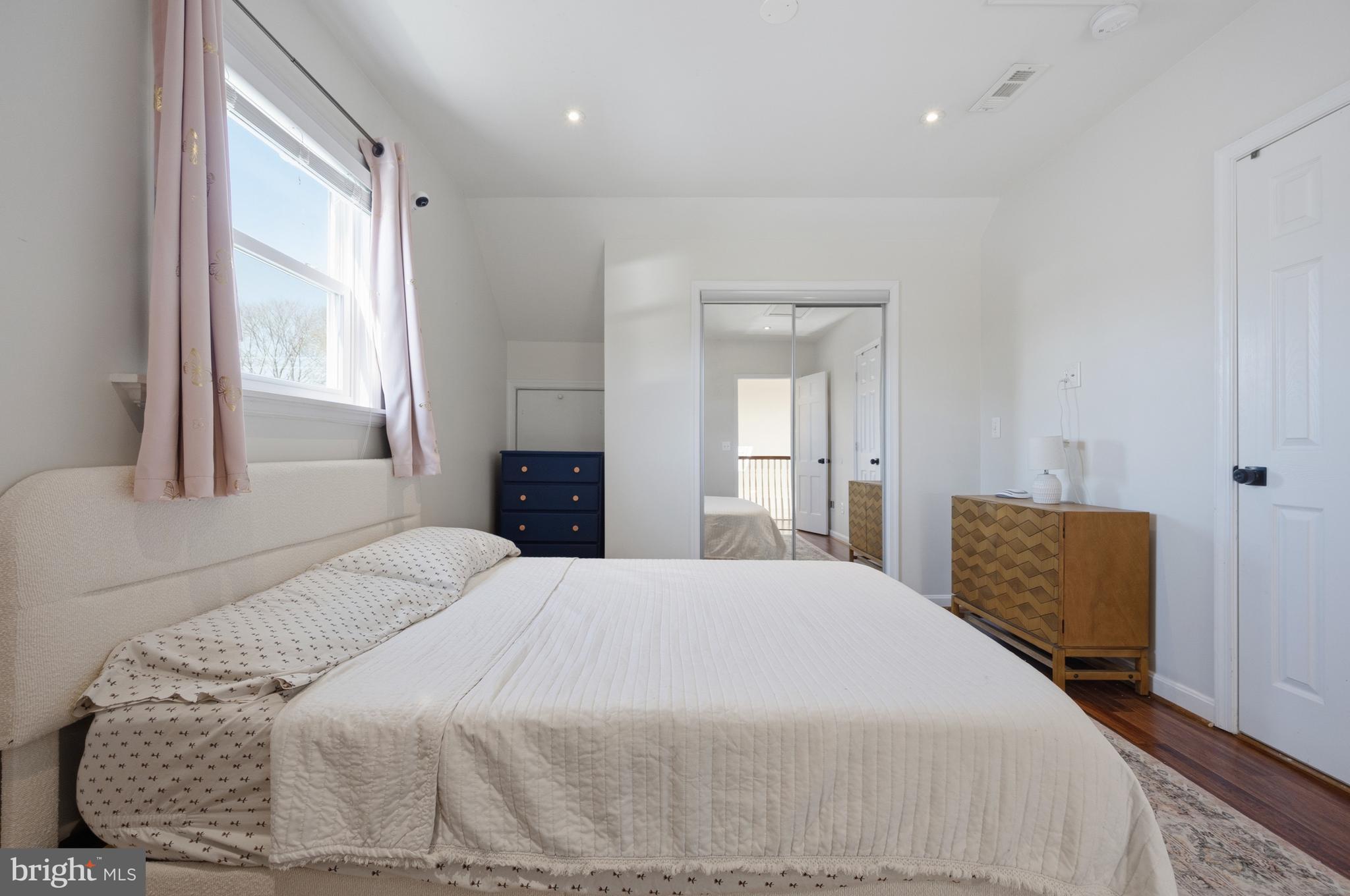 MANASSAS PARK - Residential