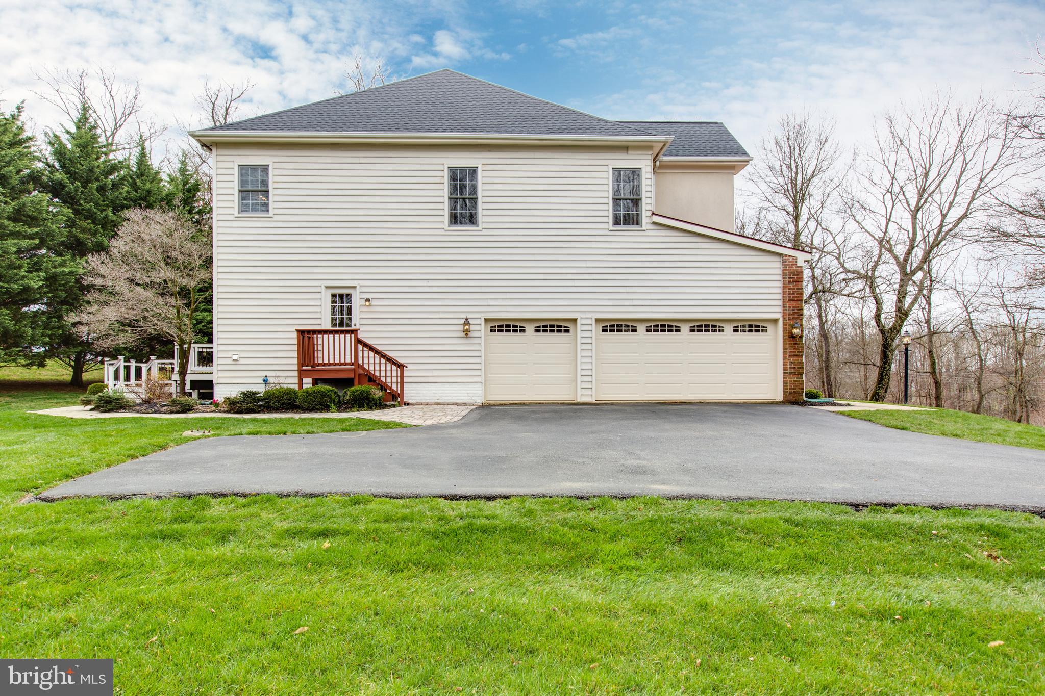 RESERVE AT VISTA RIDGE - Residential