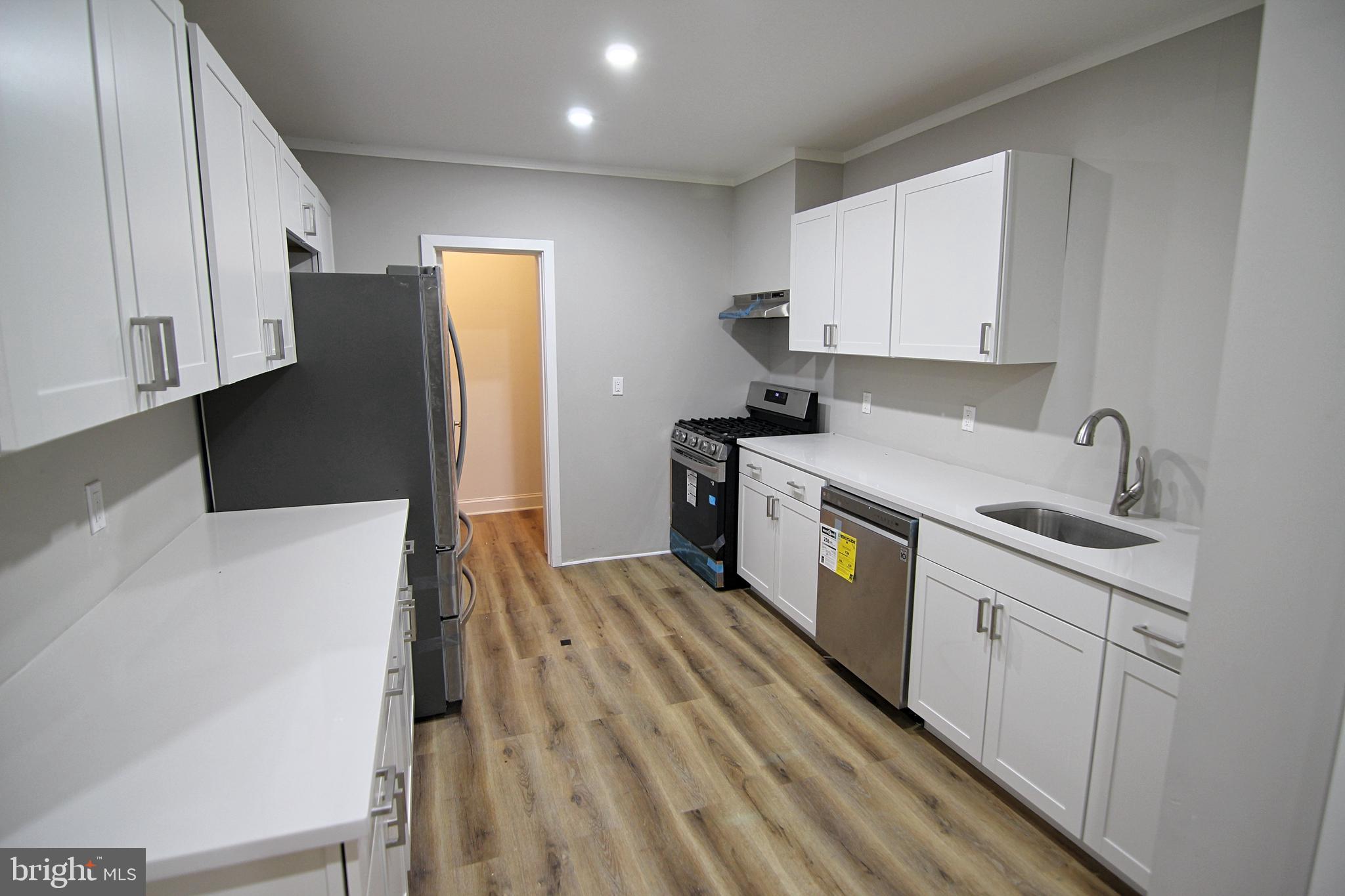 SWEDESBURG - Residential Lease