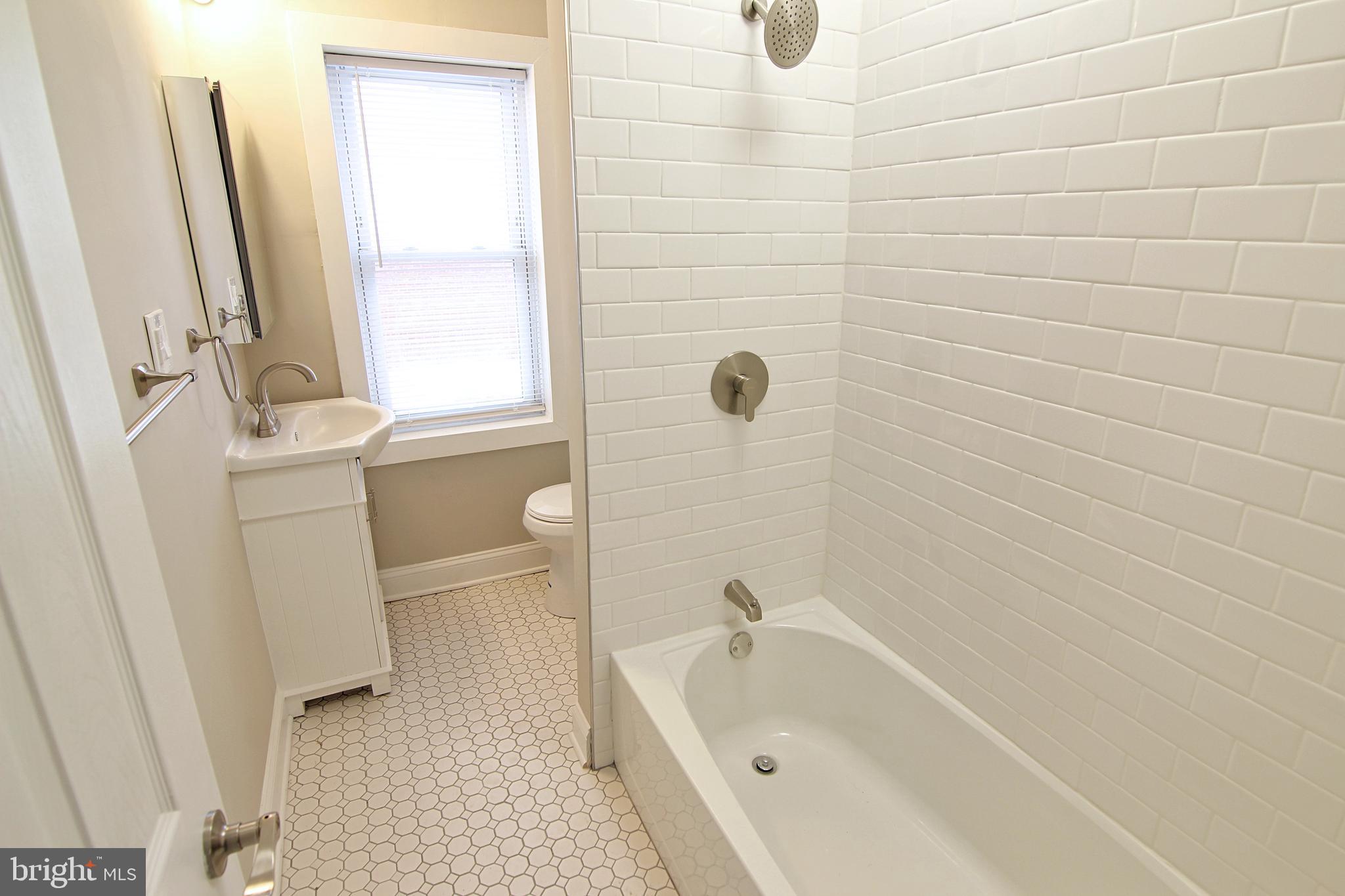 SWEDESBURG - Residential Lease