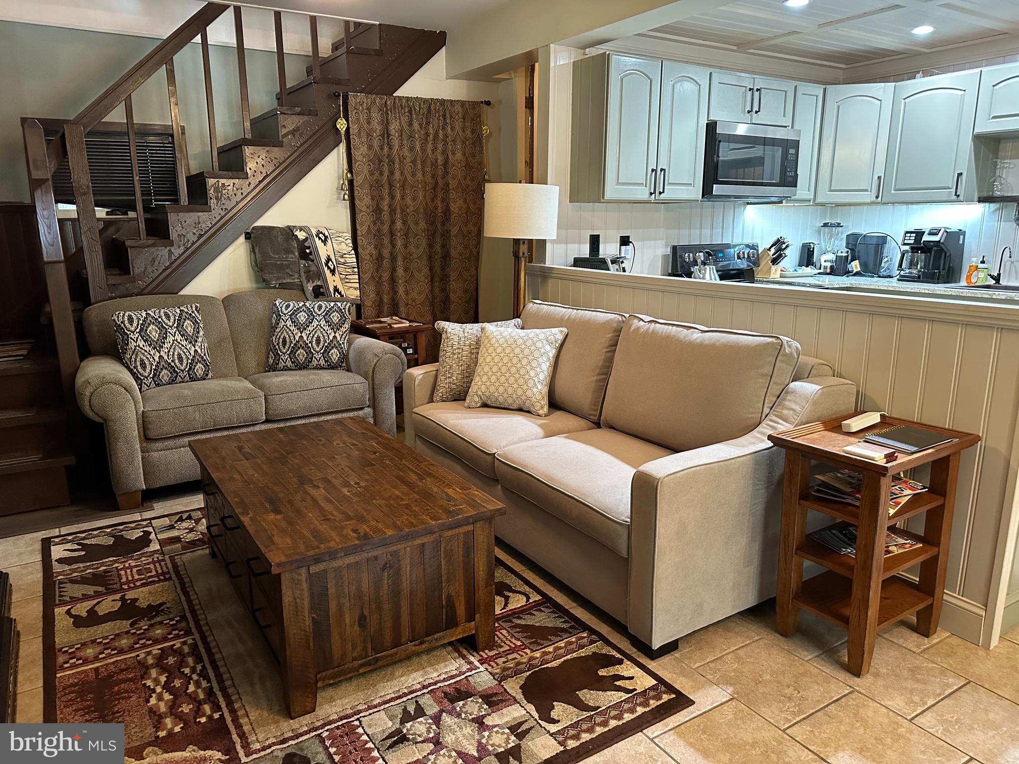 WINONA LAKES - Residential