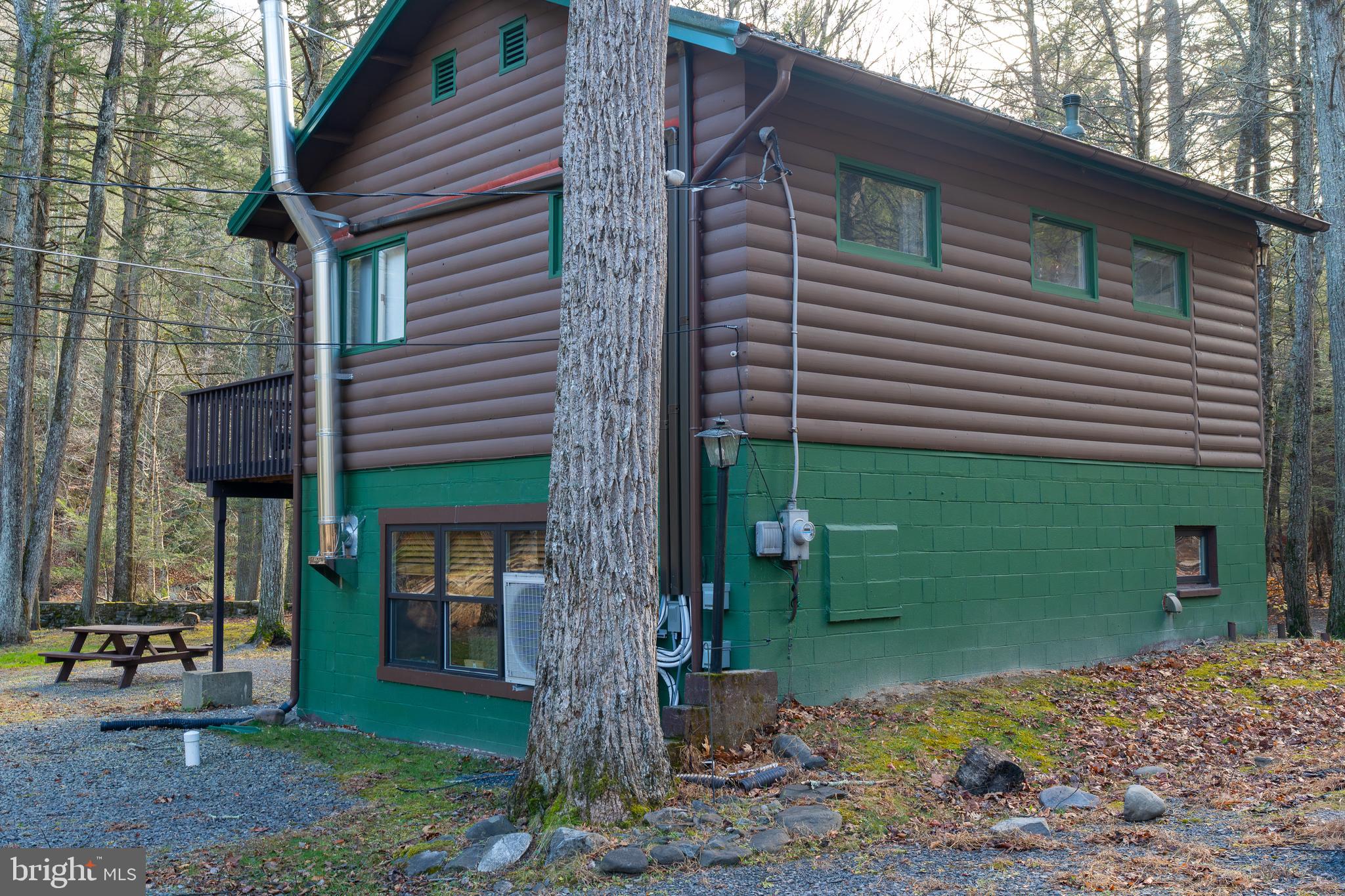 WINONA LAKES - Residential