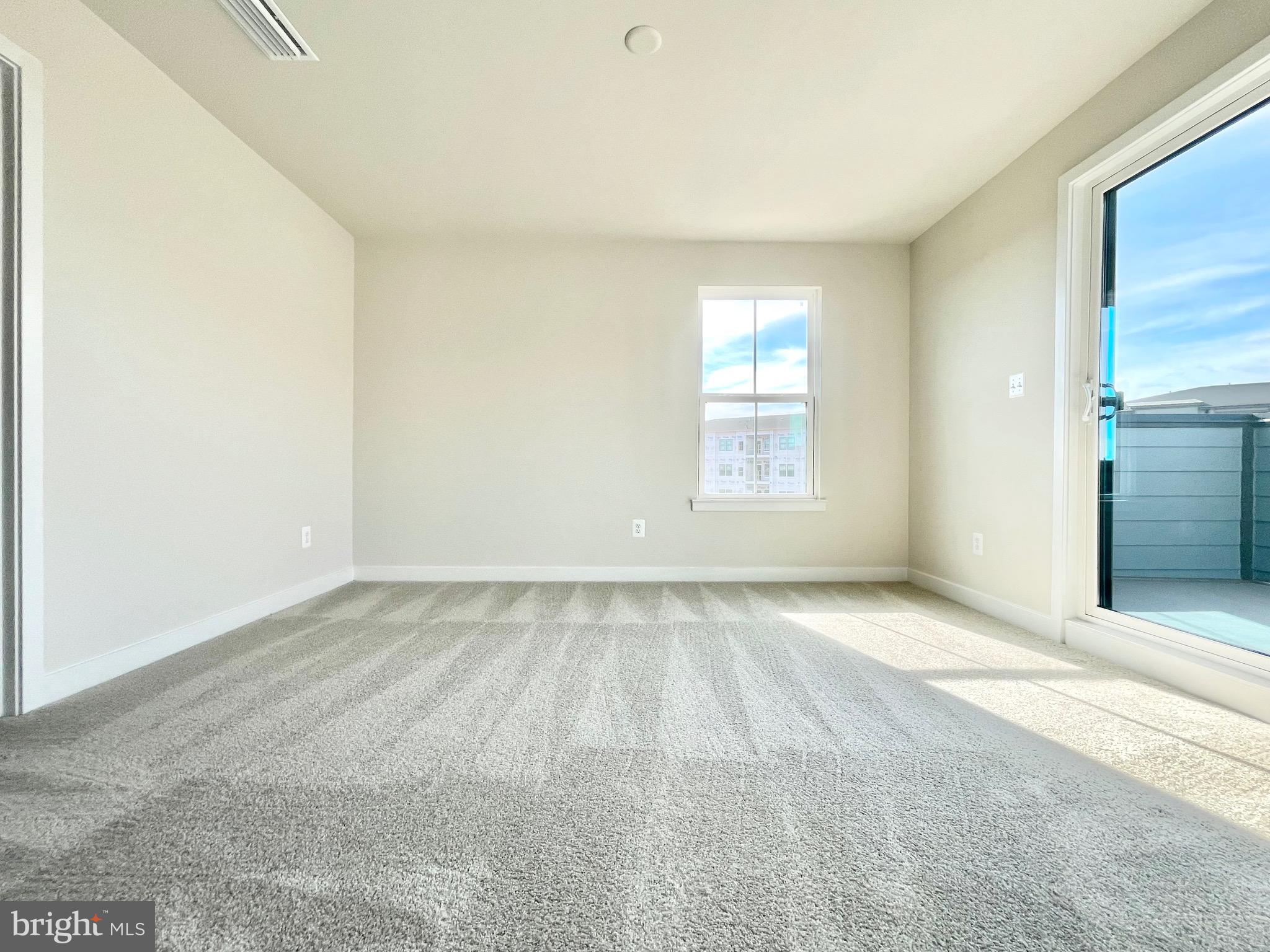 ELLIPSE AT WESTFIELDS - Residential Lease