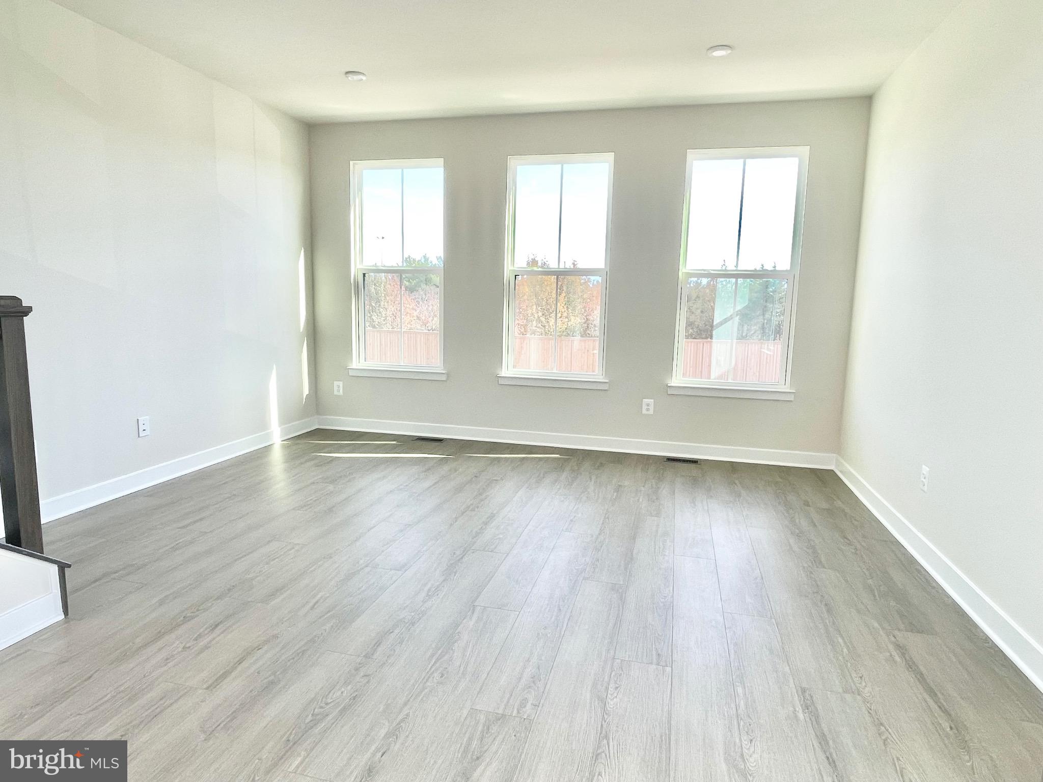 ELLIPSE AT WESTFIELDS - Residential Lease