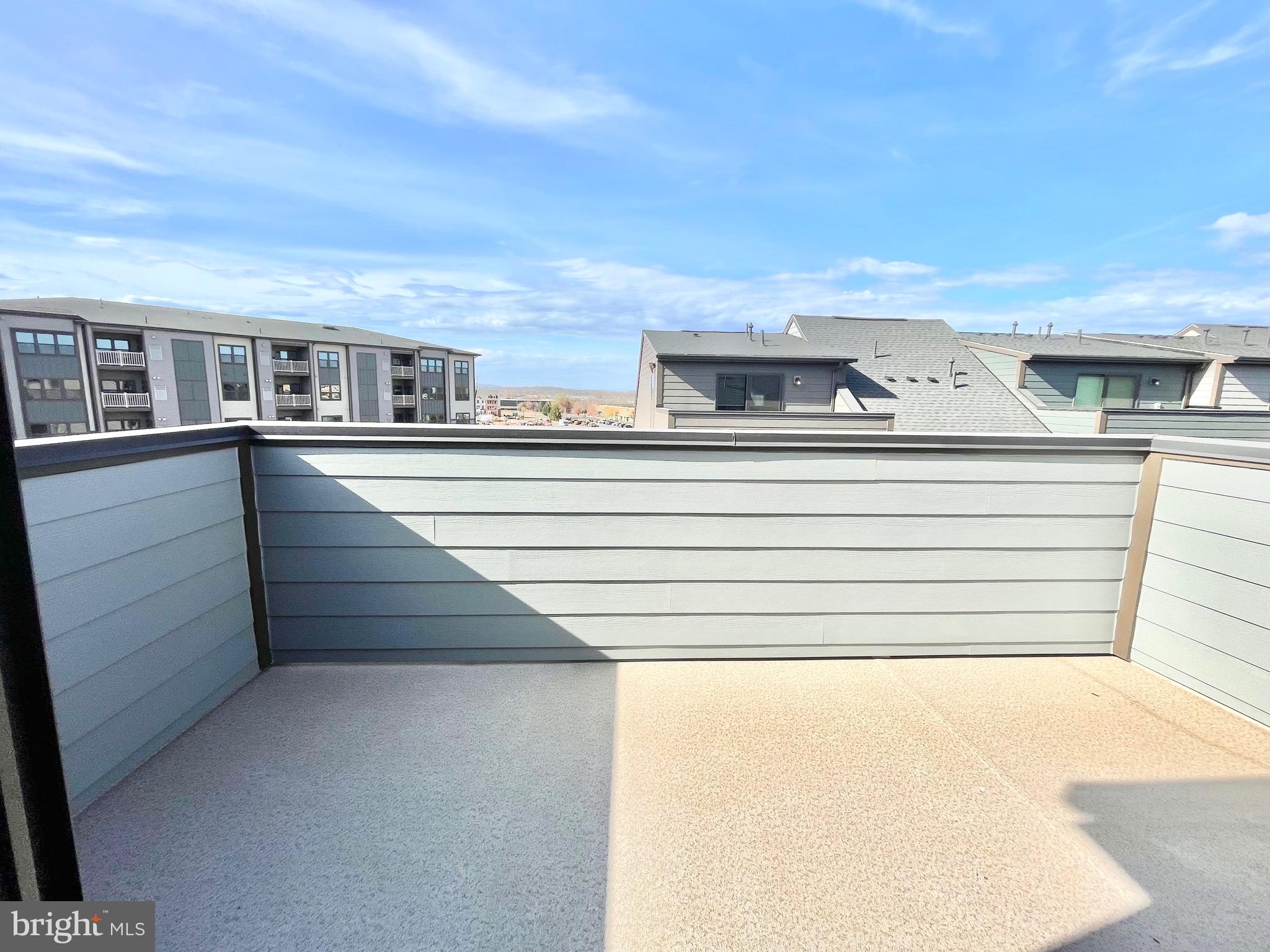 ELLIPSE AT WESTFIELDS - Residential Lease