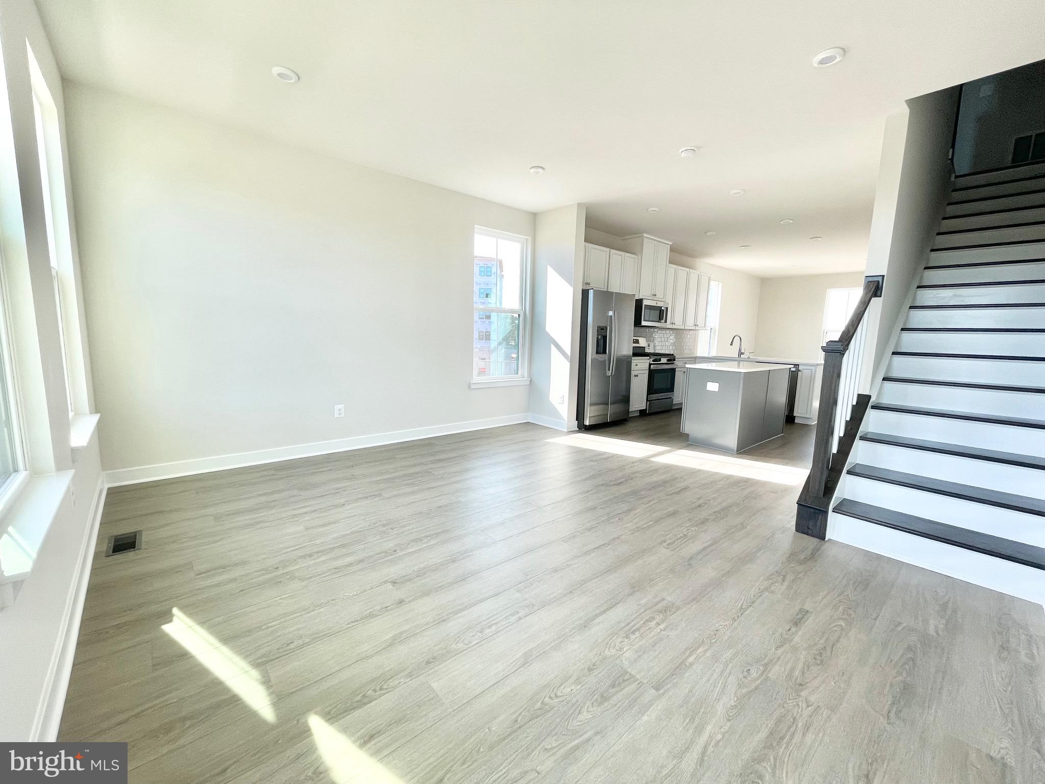 ELLIPSE AT WESTFIELDS - Residential Lease