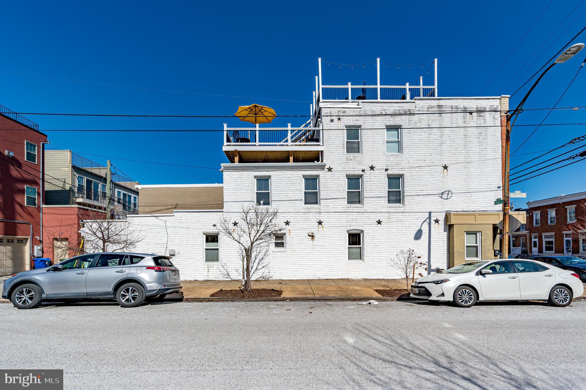 LOCUST POINT - Residential