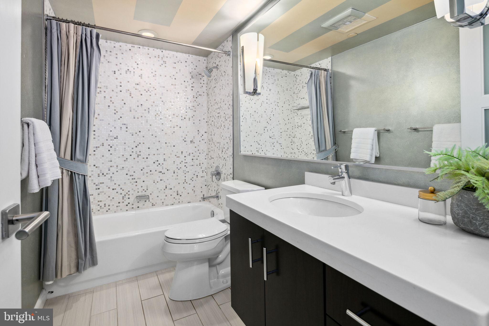 THE ATRIUM - Residential