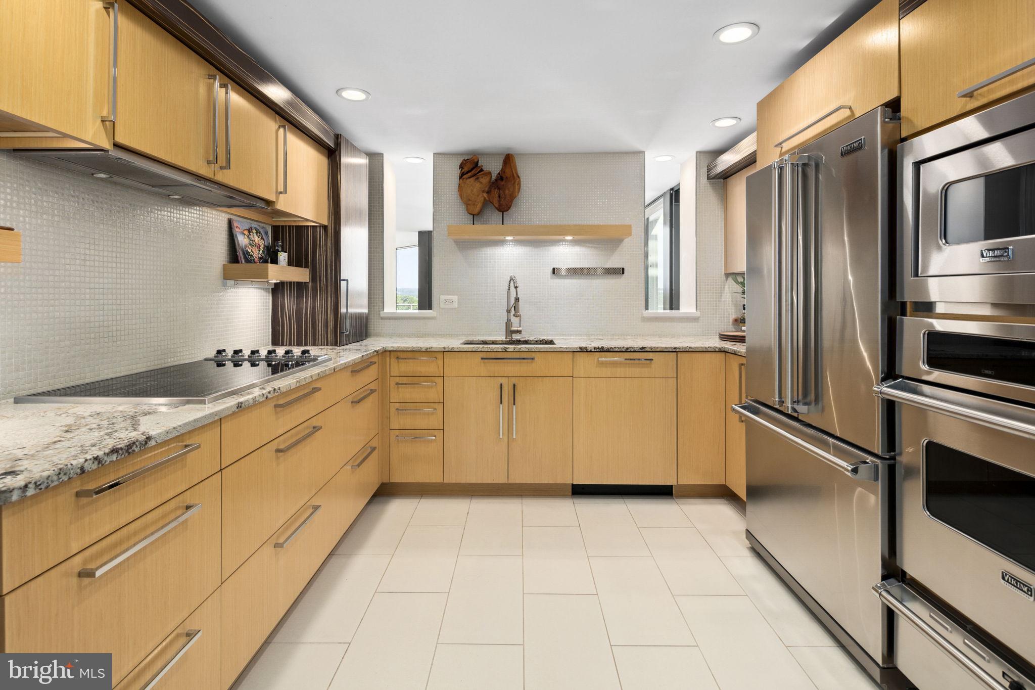 THE ATRIUM - Residential