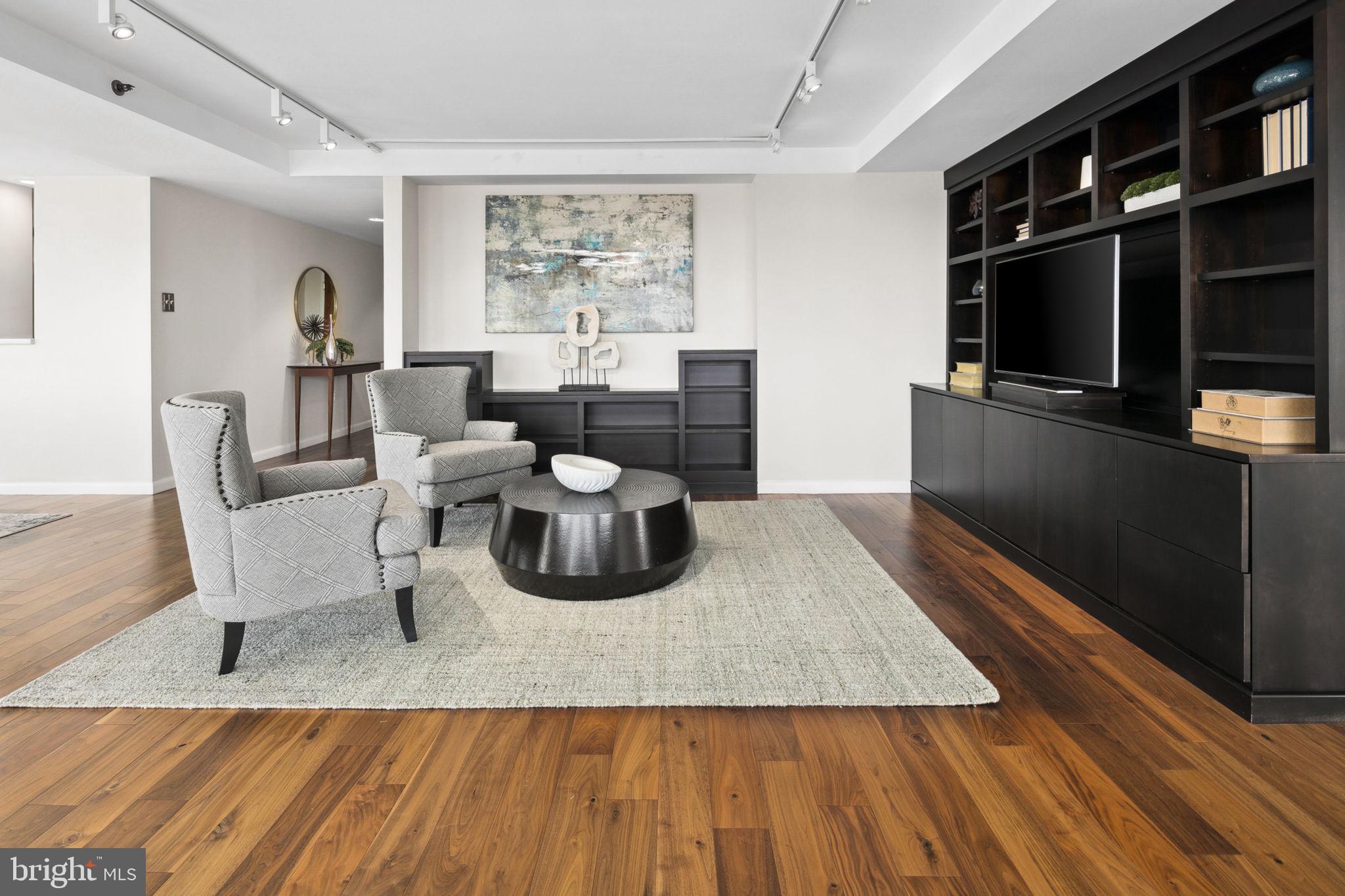 THE ATRIUM - Residential