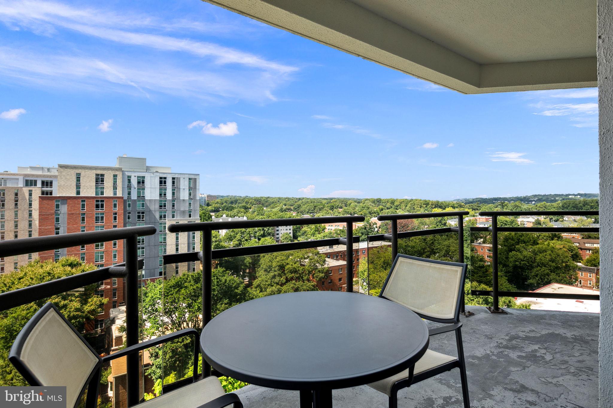 THE ATRIUM - Residential