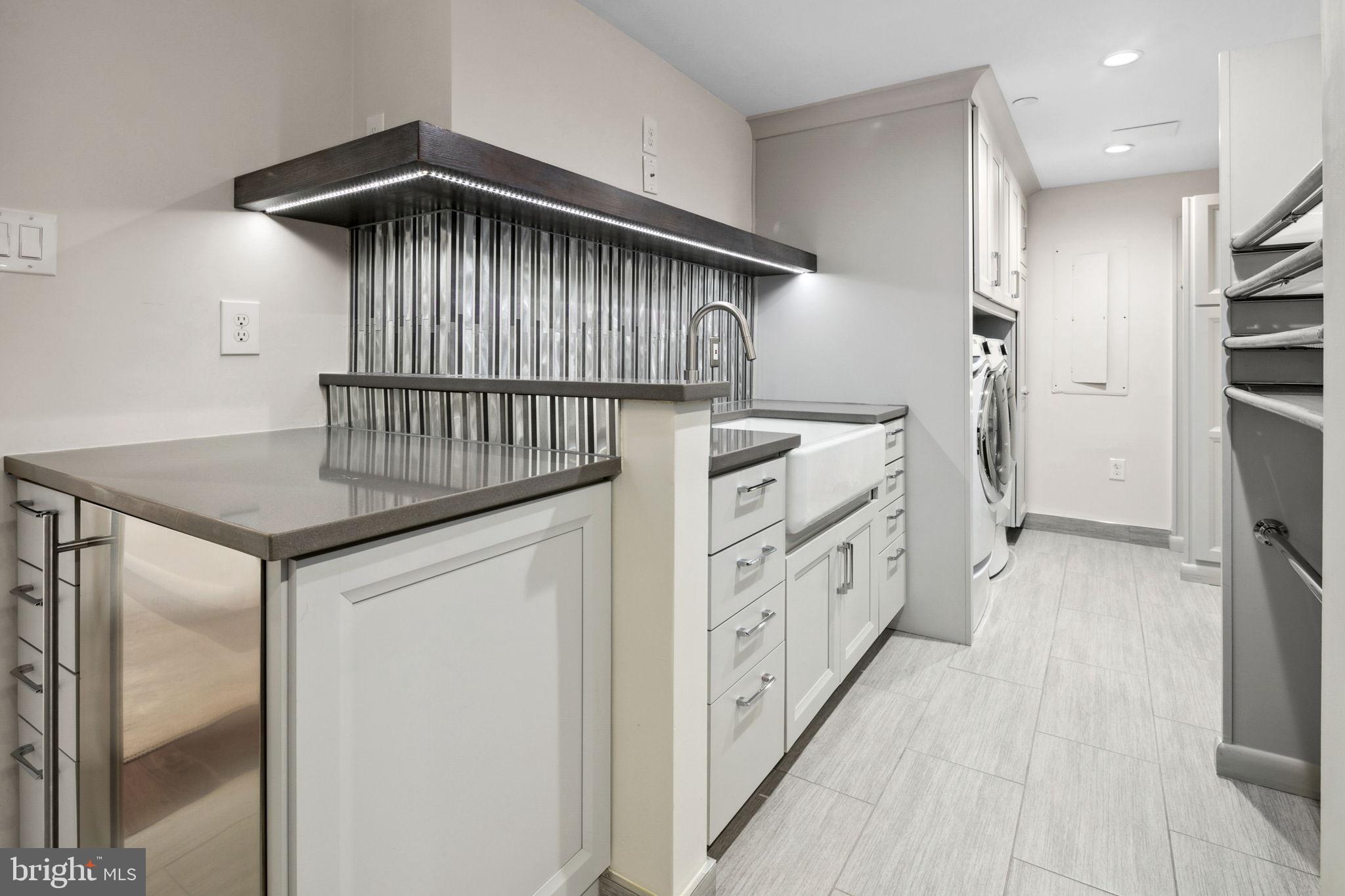 THE ATRIUM - Residential