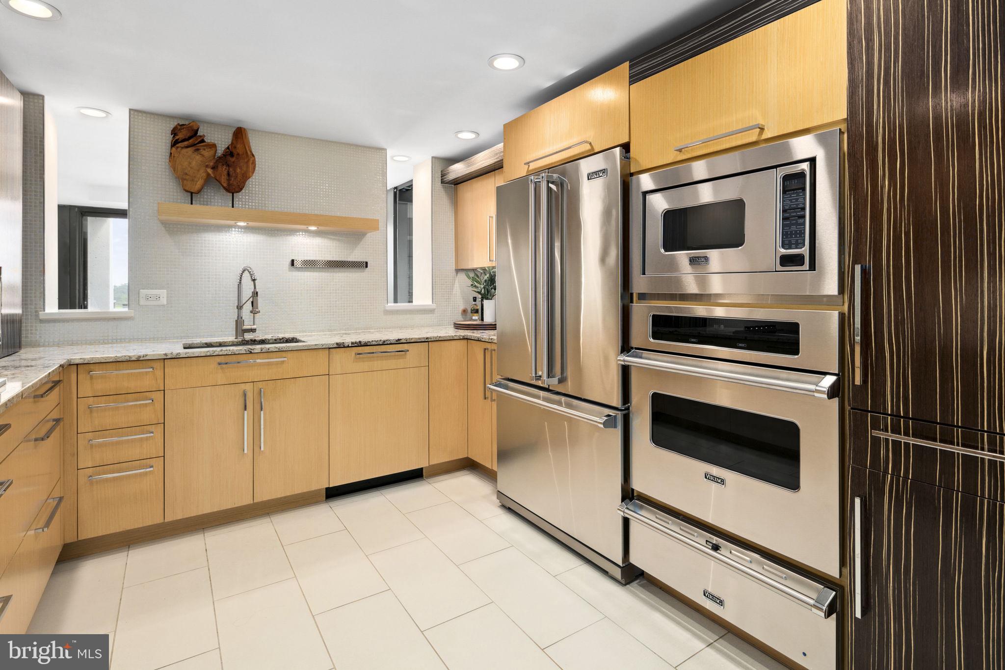 THE ATRIUM - Residential