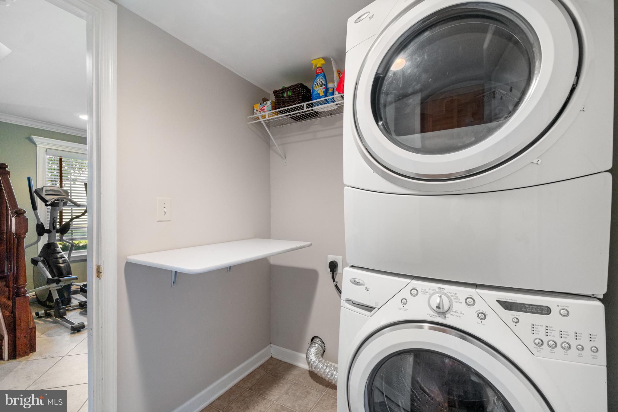 EATON SQUARE - Residential