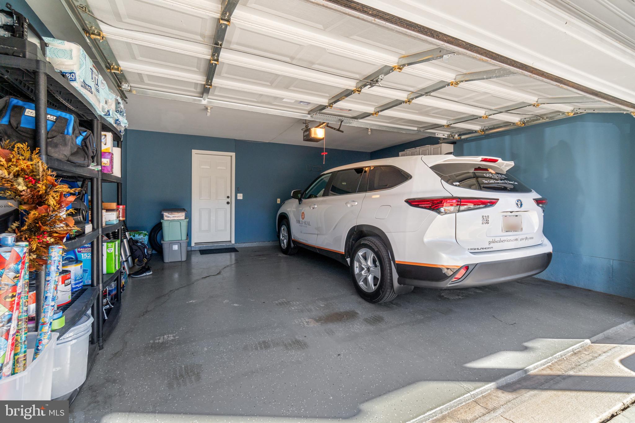 EATON SQUARE - Residential