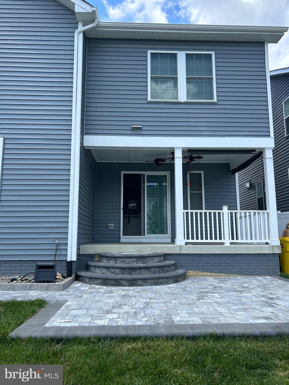 2703 GRASSHOPPER DRIVE