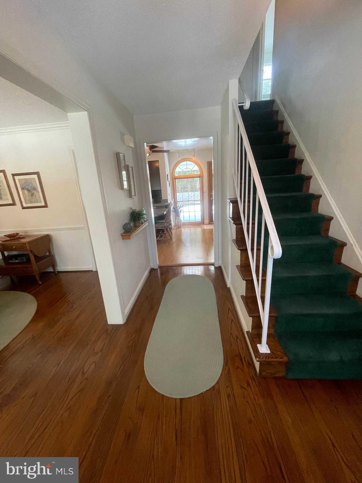 11 BIRCH KNOLL KNOLL