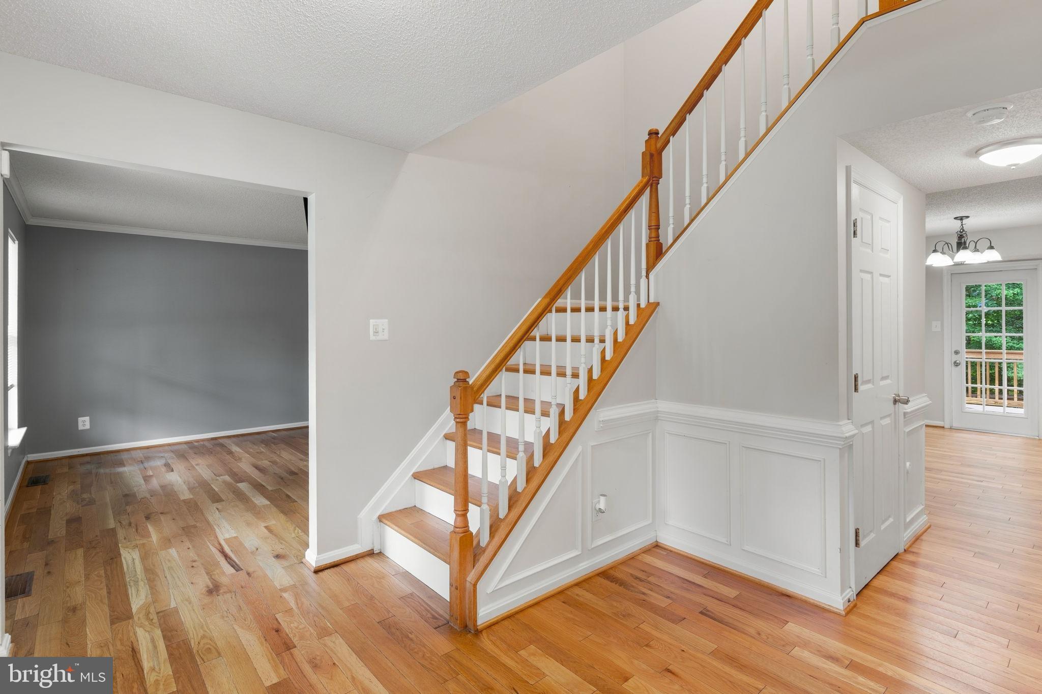 1313 LEICESTER DRIVE