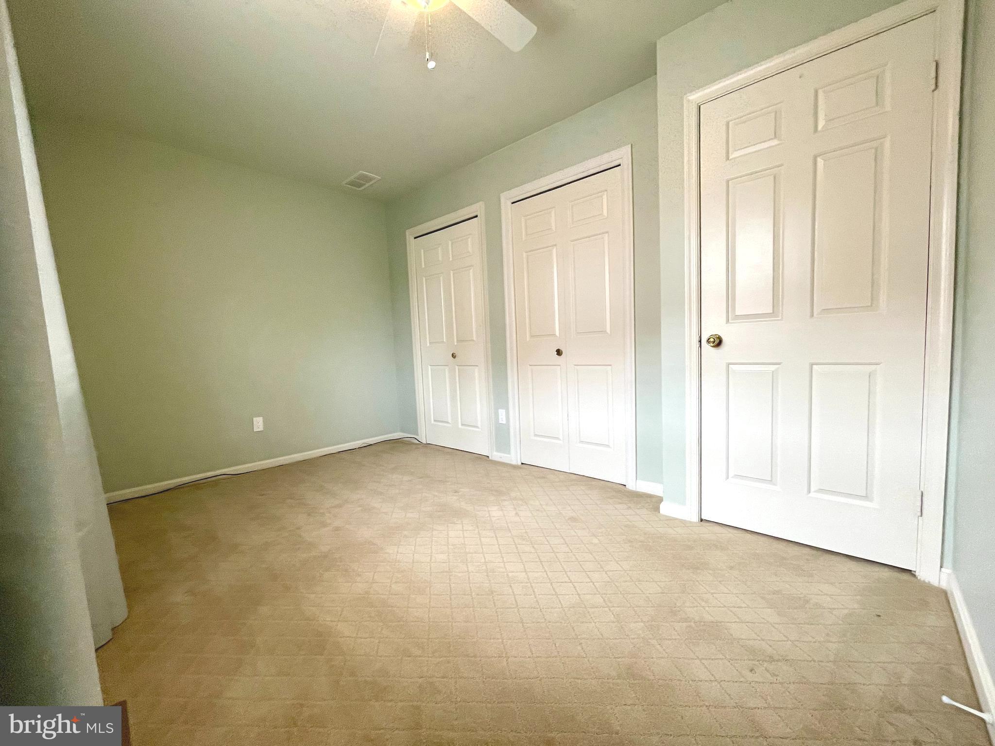 KENWOOD FOREST - Residential Lease