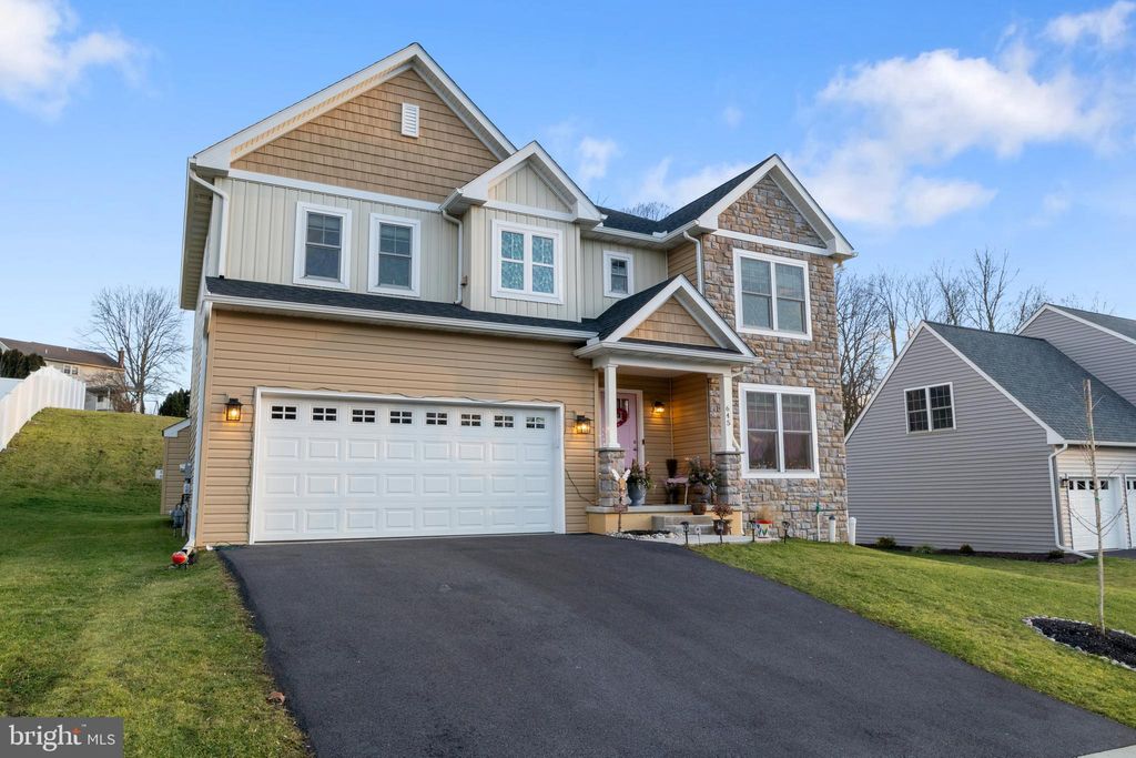 Photo of 645 N Pier Drive #LOT 22, Lancaster, PA 17603 (MLS # PALA2046562)