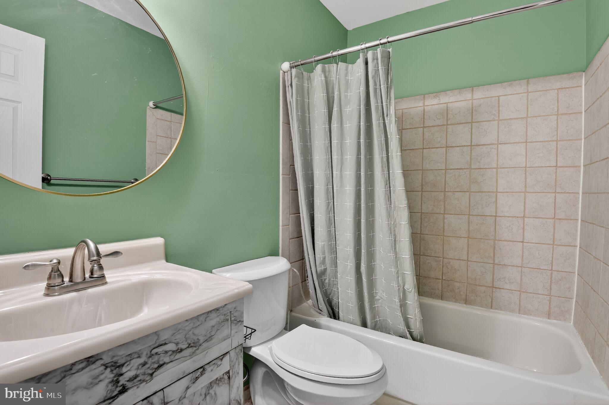 POINT OF WOODS EAST - Residential