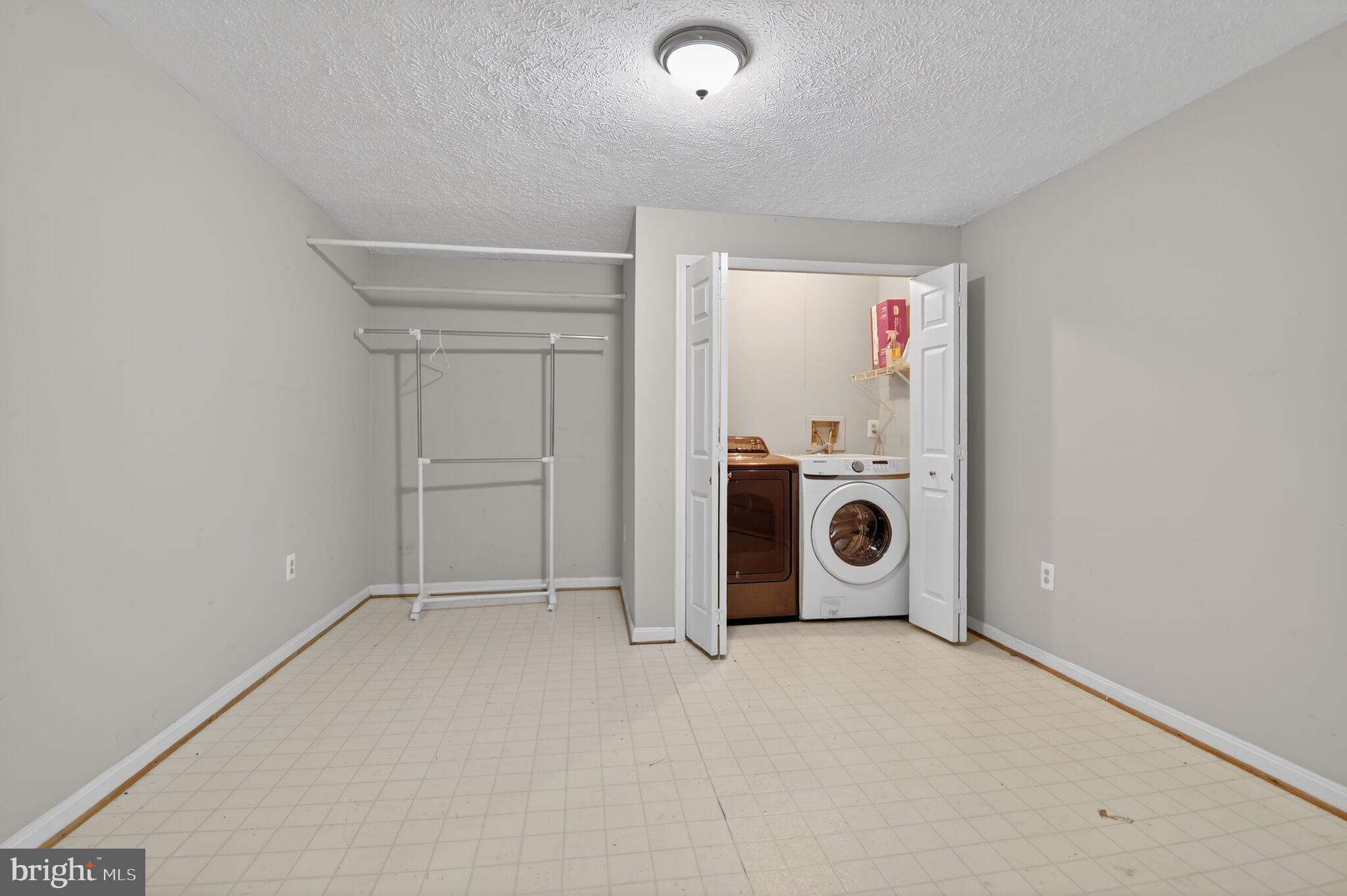 POINT OF WOODS EAST - Residential