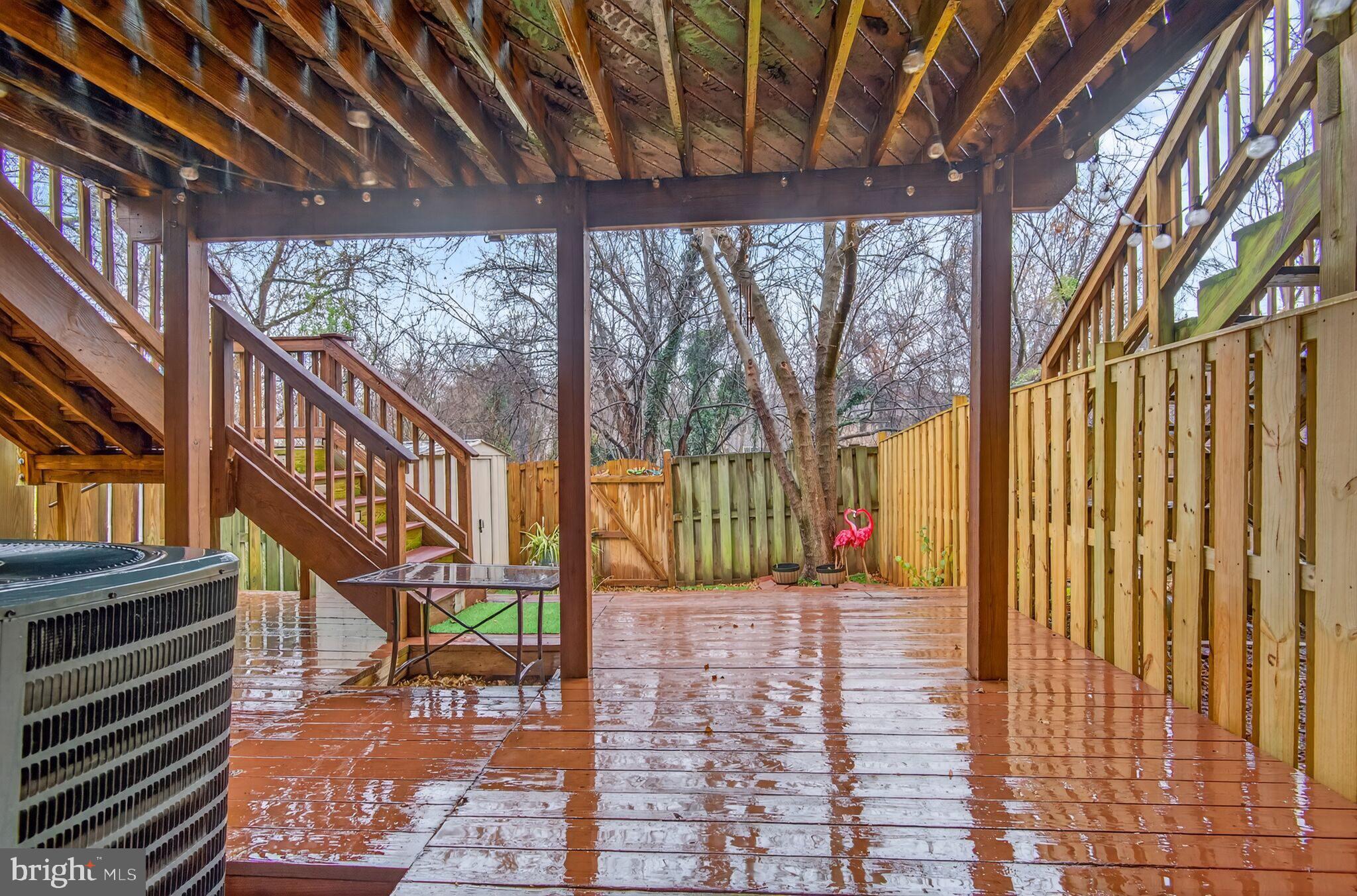 POINT OF WOODS EAST - Residential