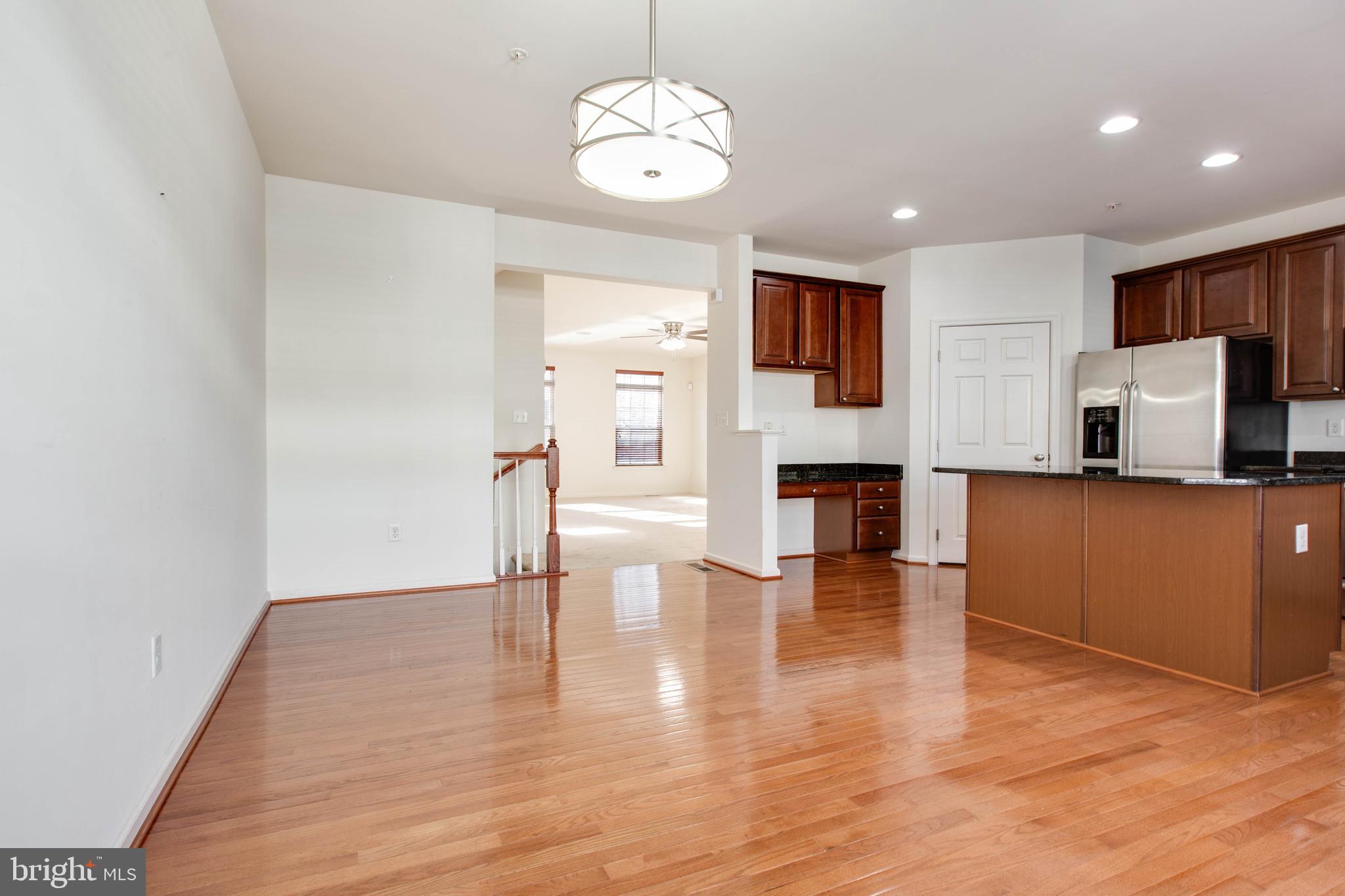 BELMONT STATION - Residential Lease