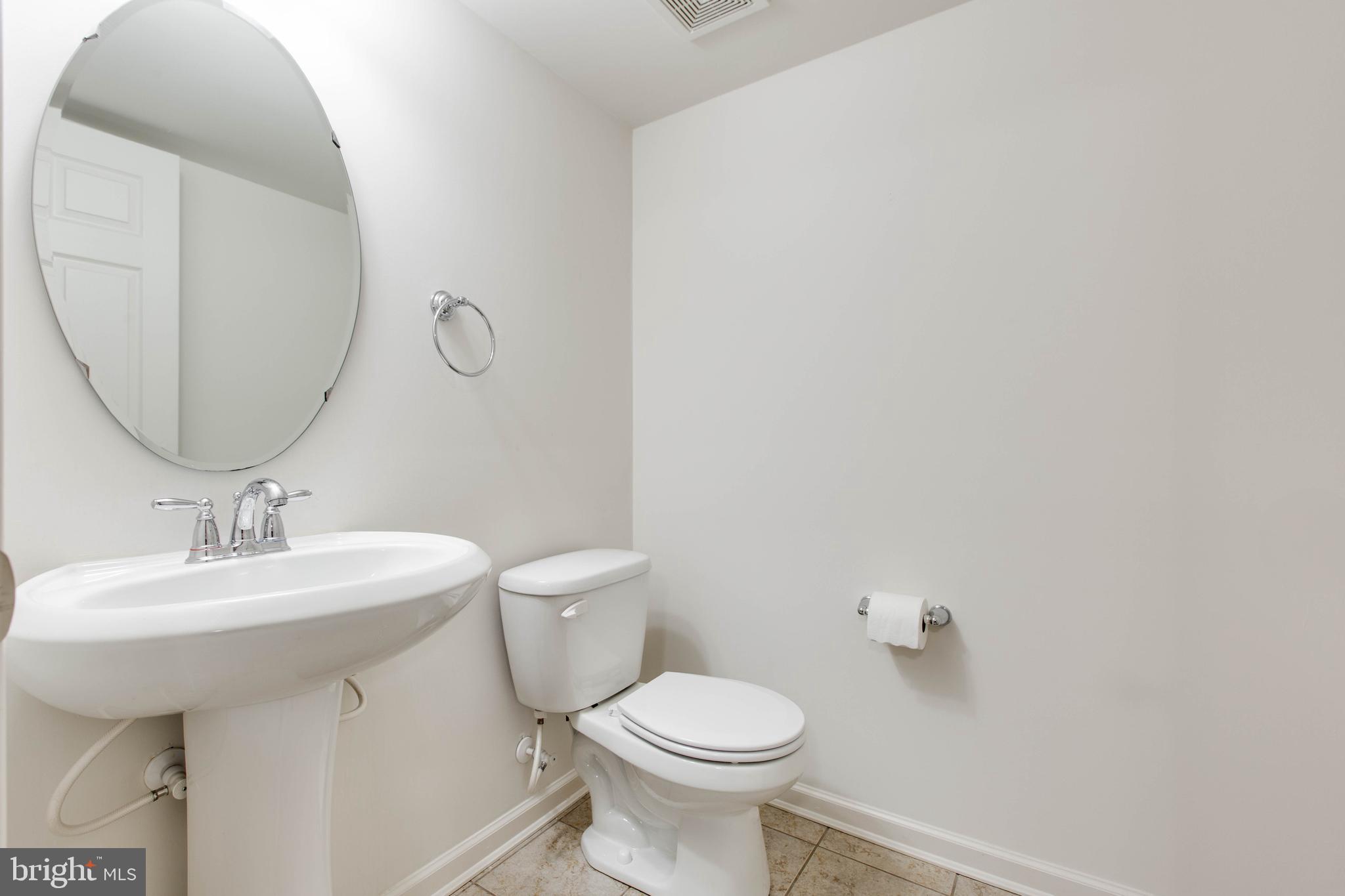 BELMONT STATION - Residential Lease