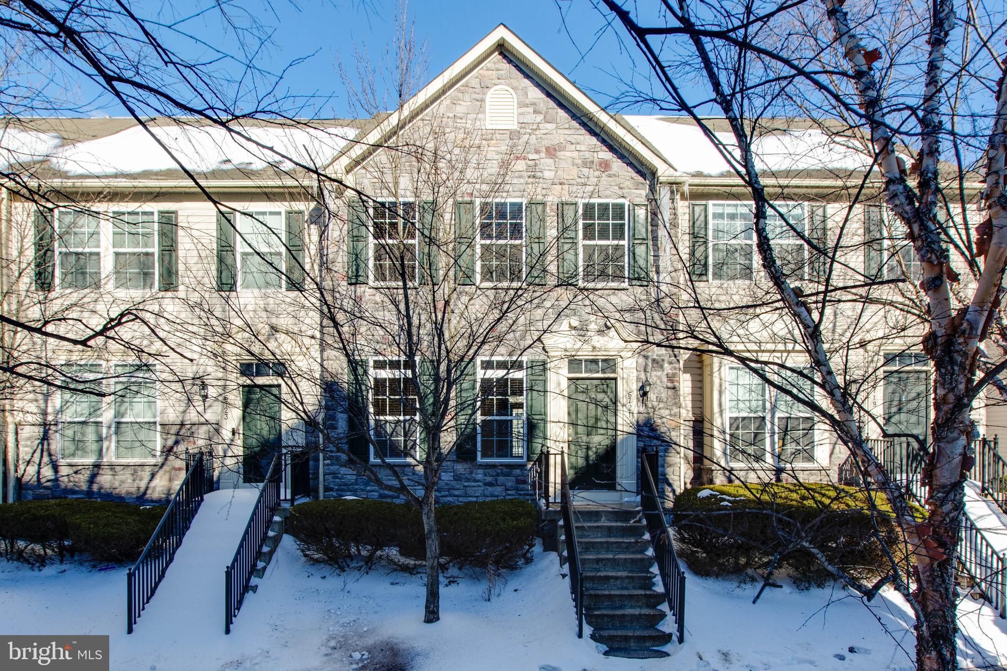 BELMONT STATION - Residential Lease