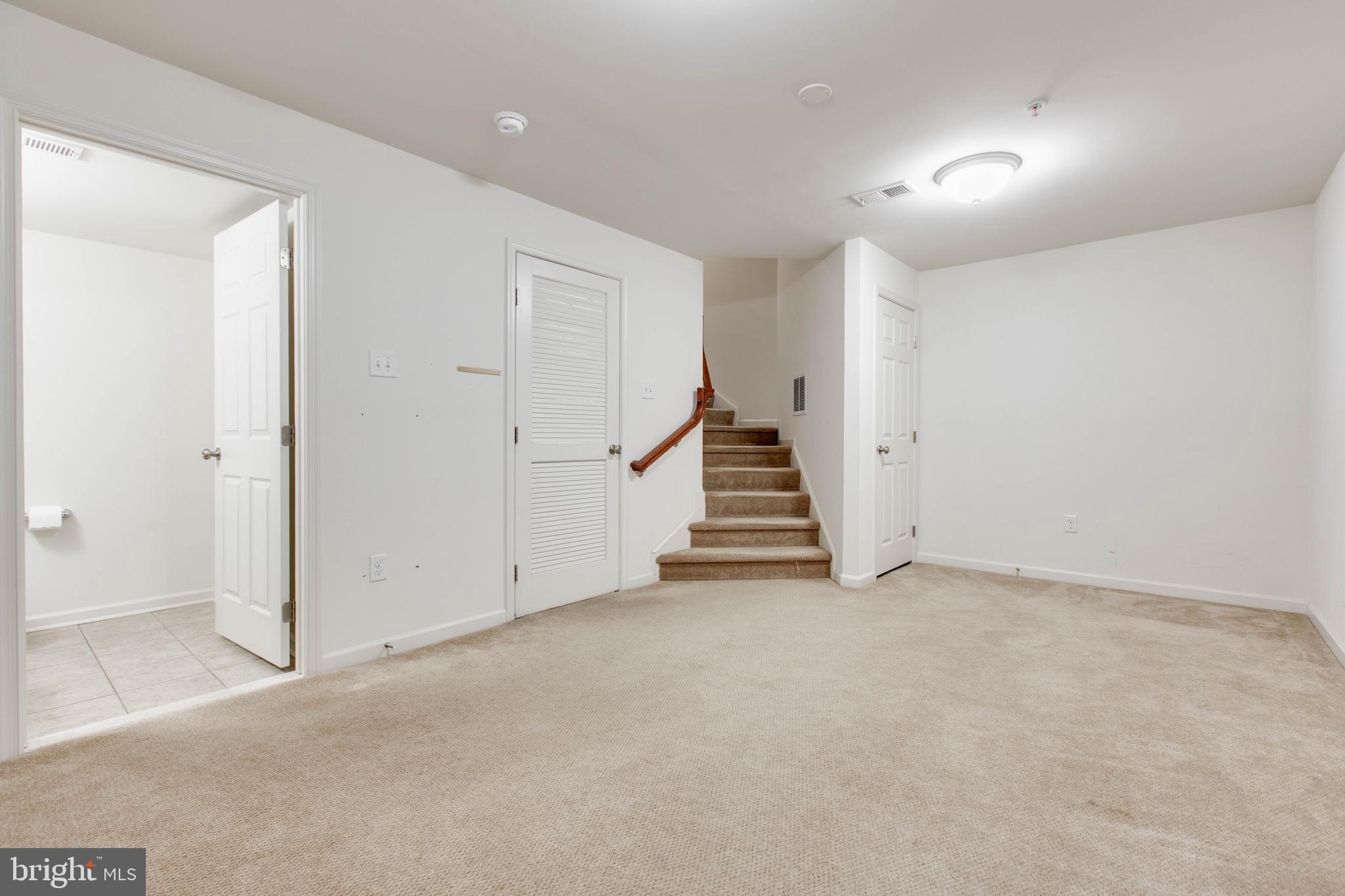 BELMONT STATION - Residential Lease