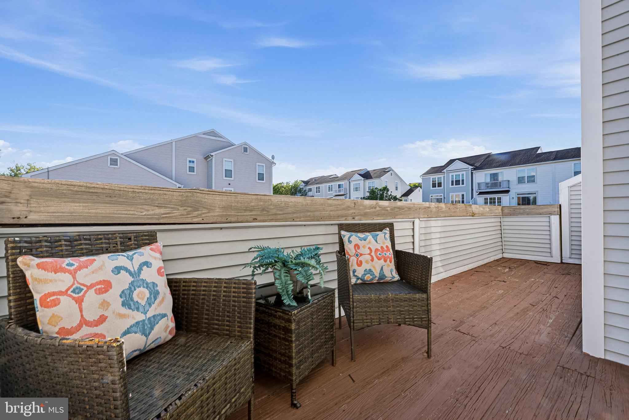 ASHBURN VILLAGE - Residential