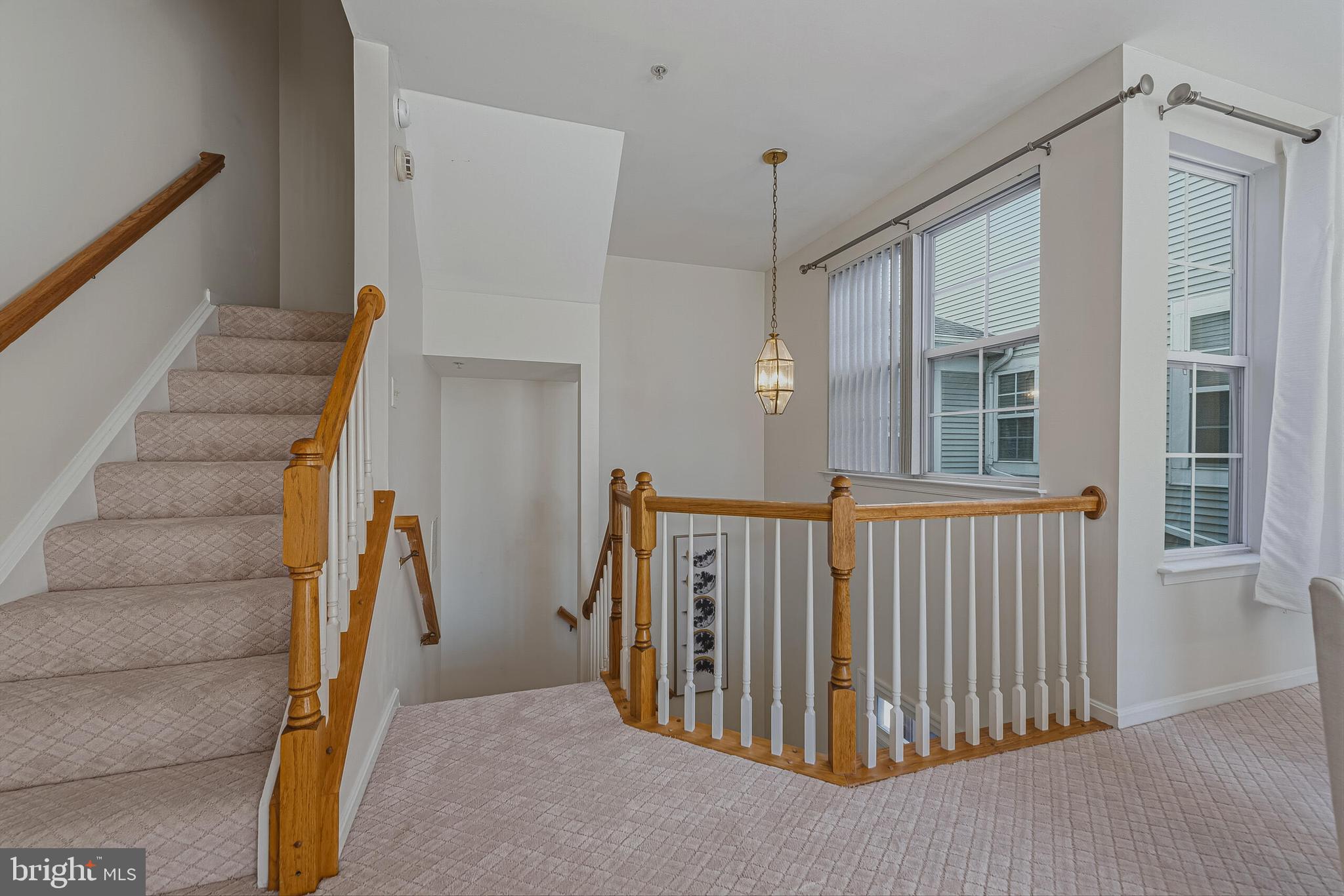 ASHBURN VILLAGE - Residential