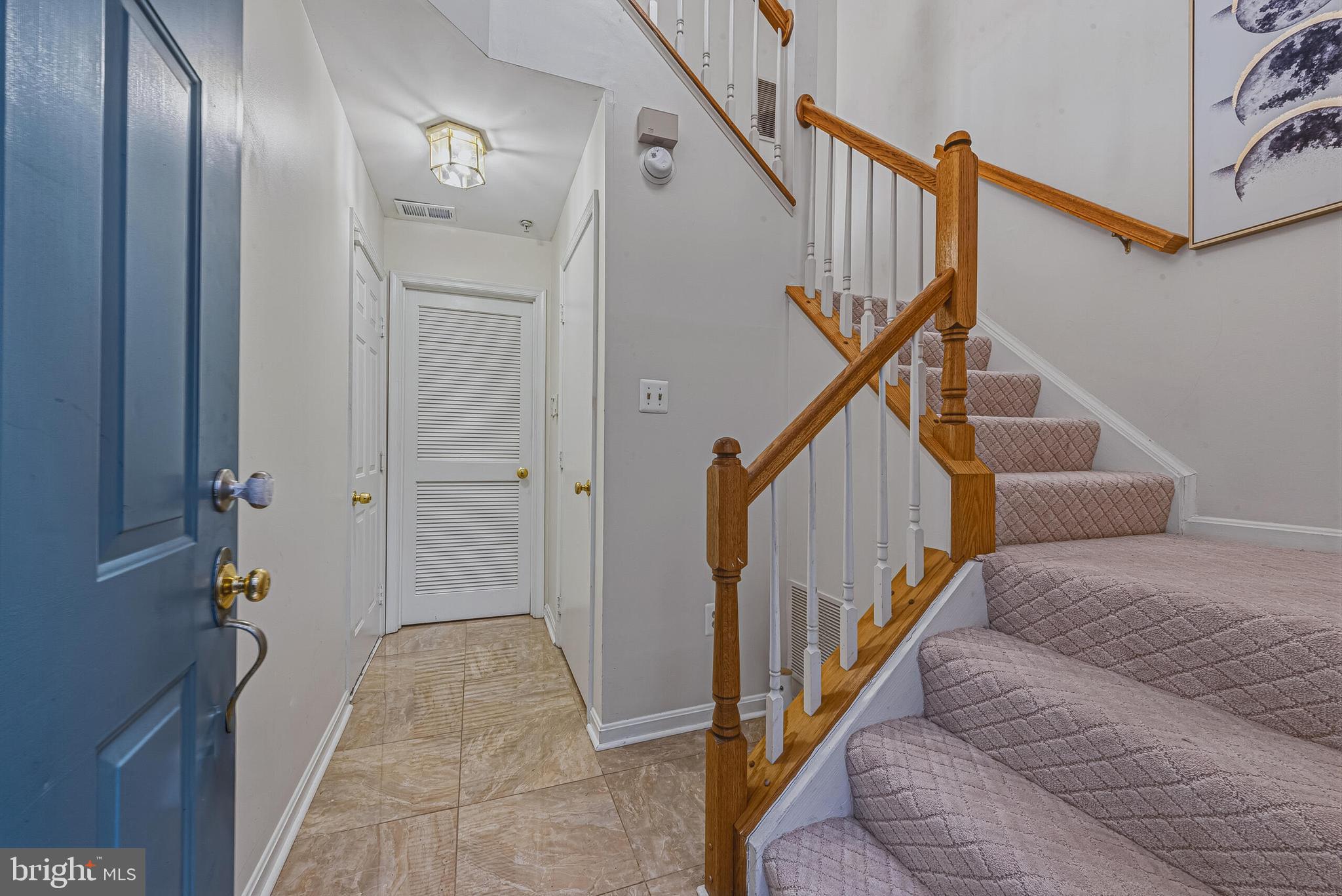 ASHBURN VILLAGE - Residential