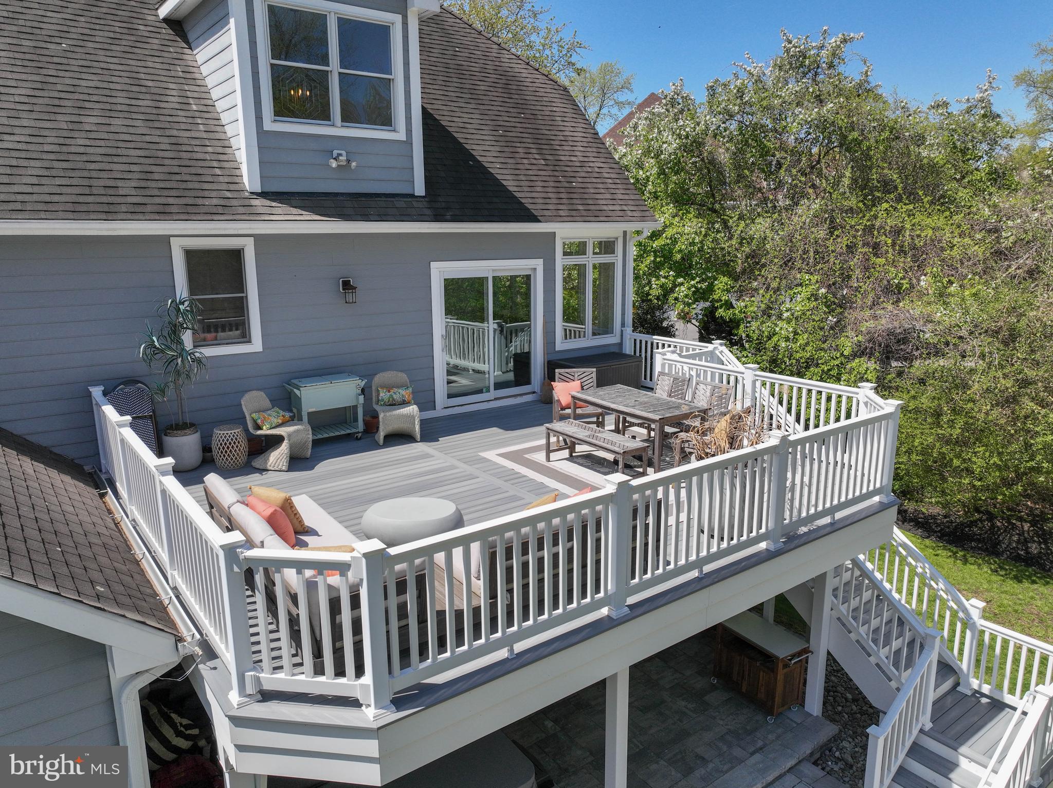 FISHING CREEK FARM - Residential