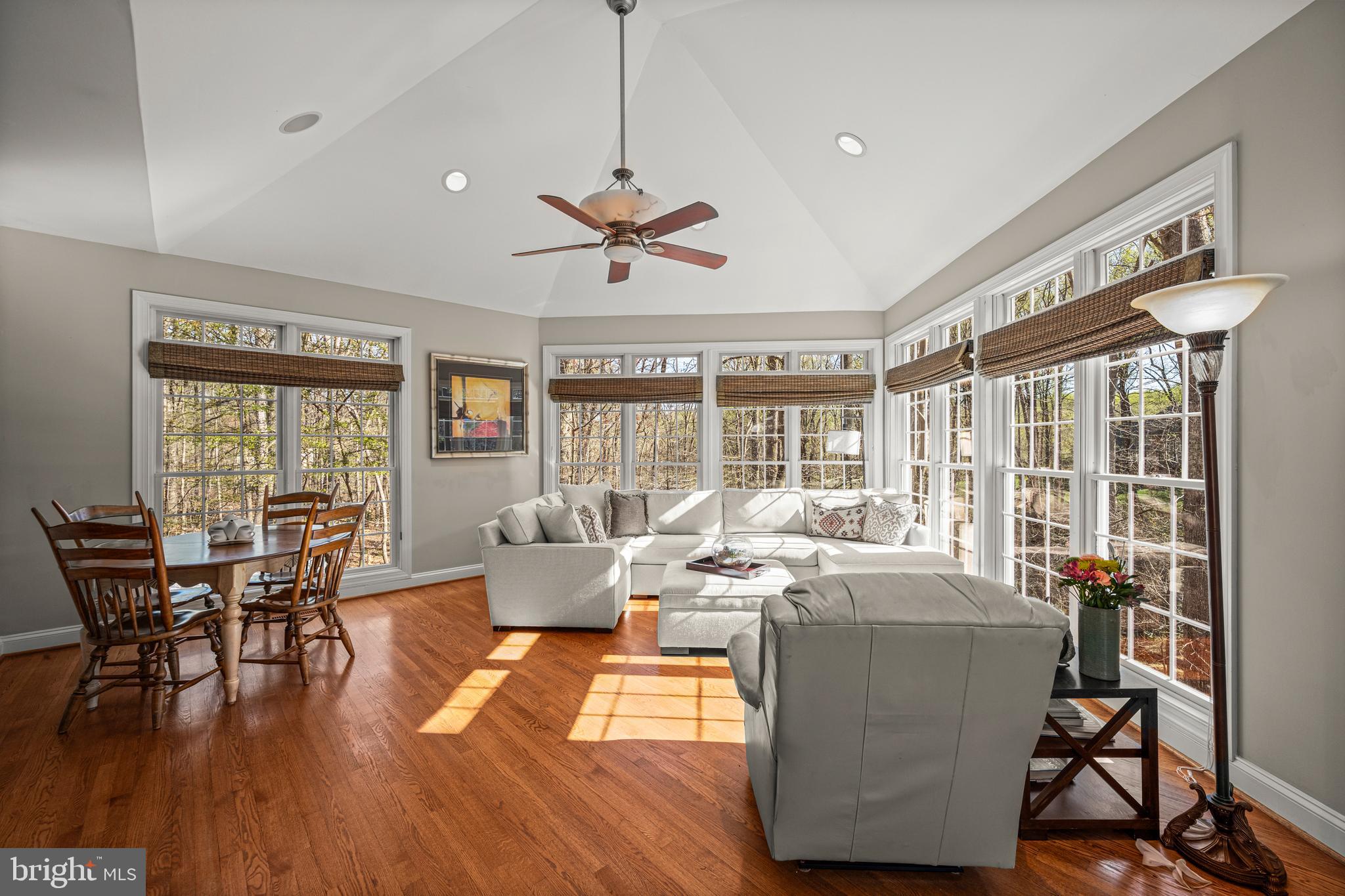 MEADOWOOD - Residential