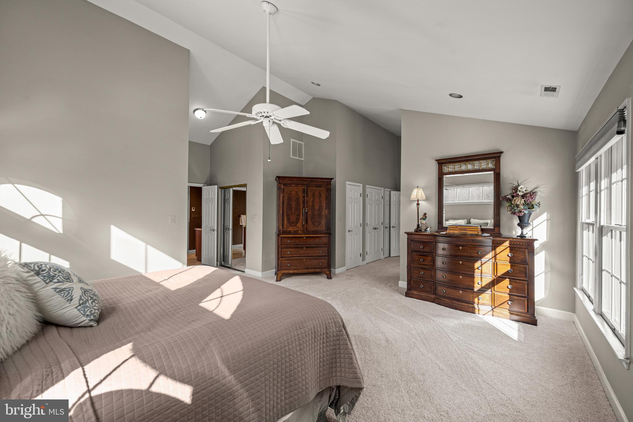 MEADOWOOD - Residential