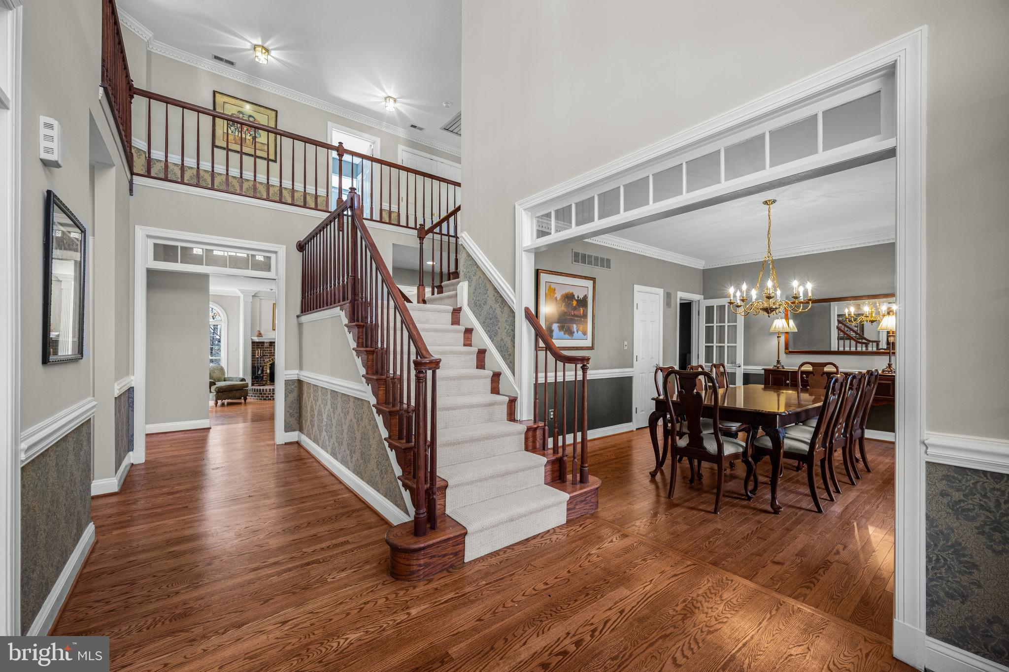 MEADOWOOD - Residential