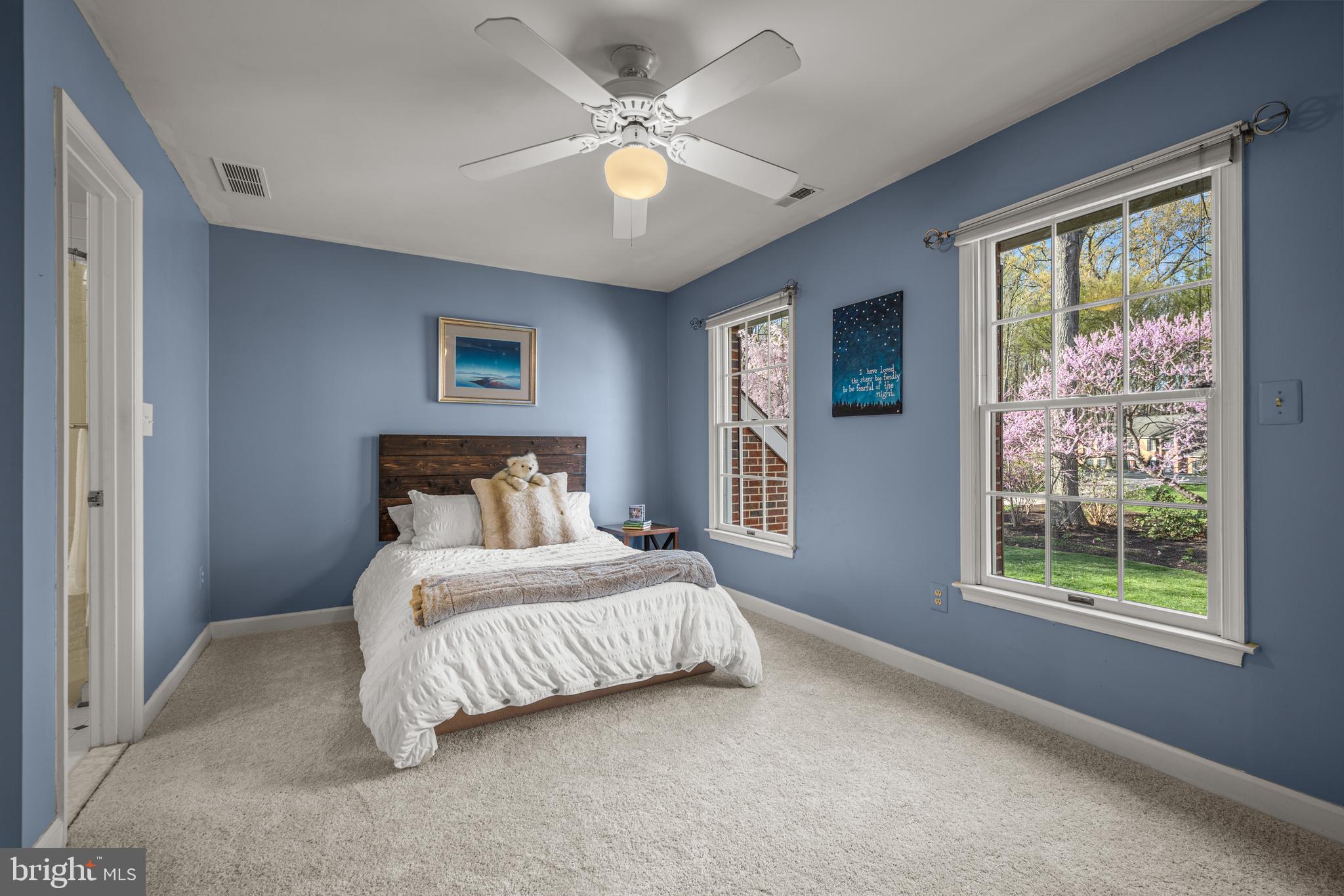 MEADOWOOD - Residential