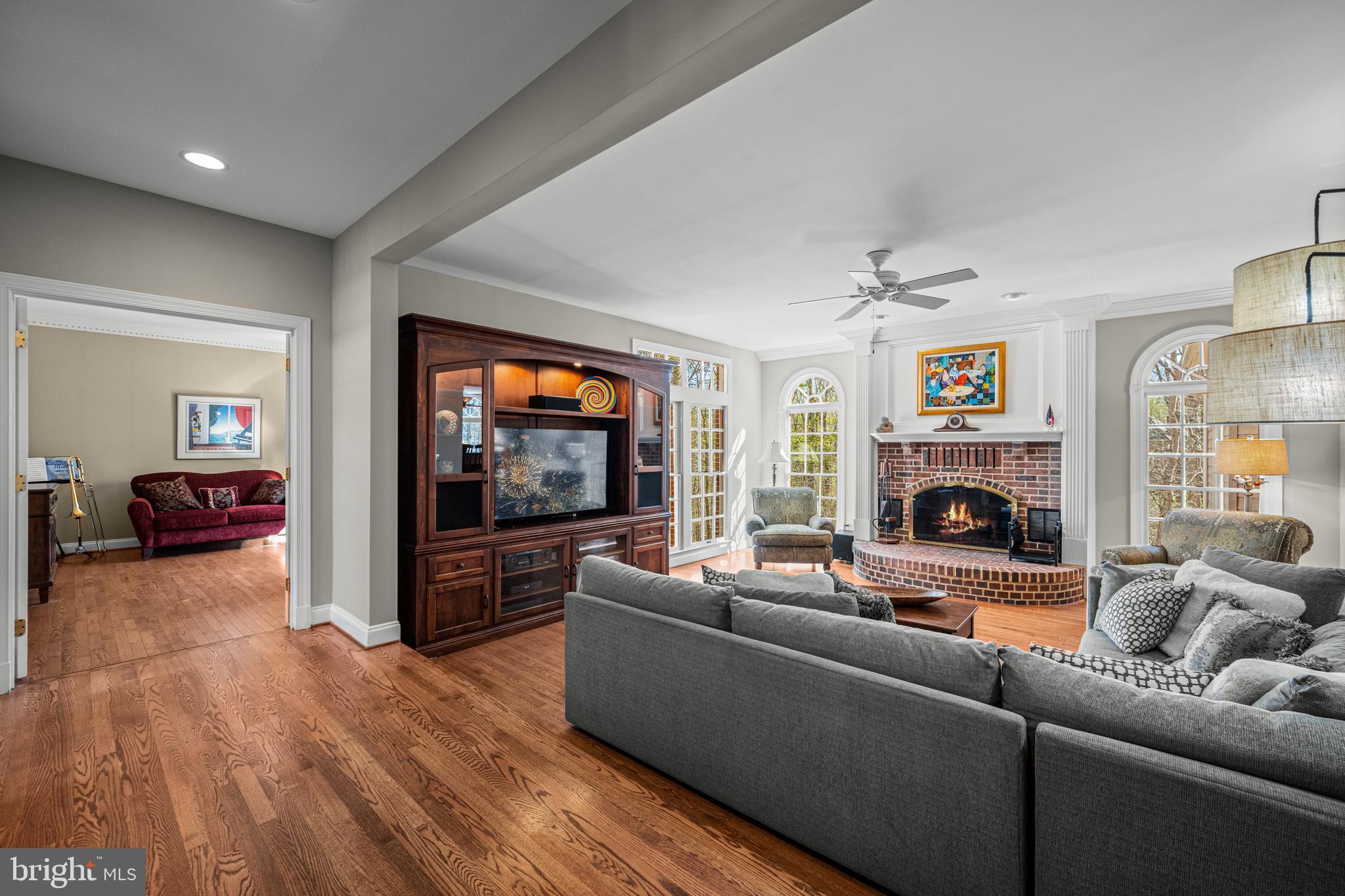 MEADOWOOD - Residential