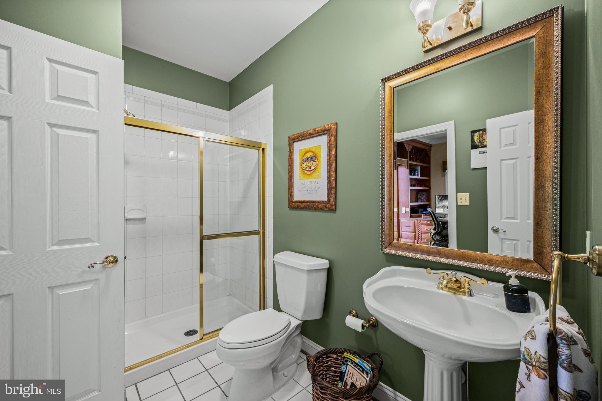 MEADOWOOD - Residential