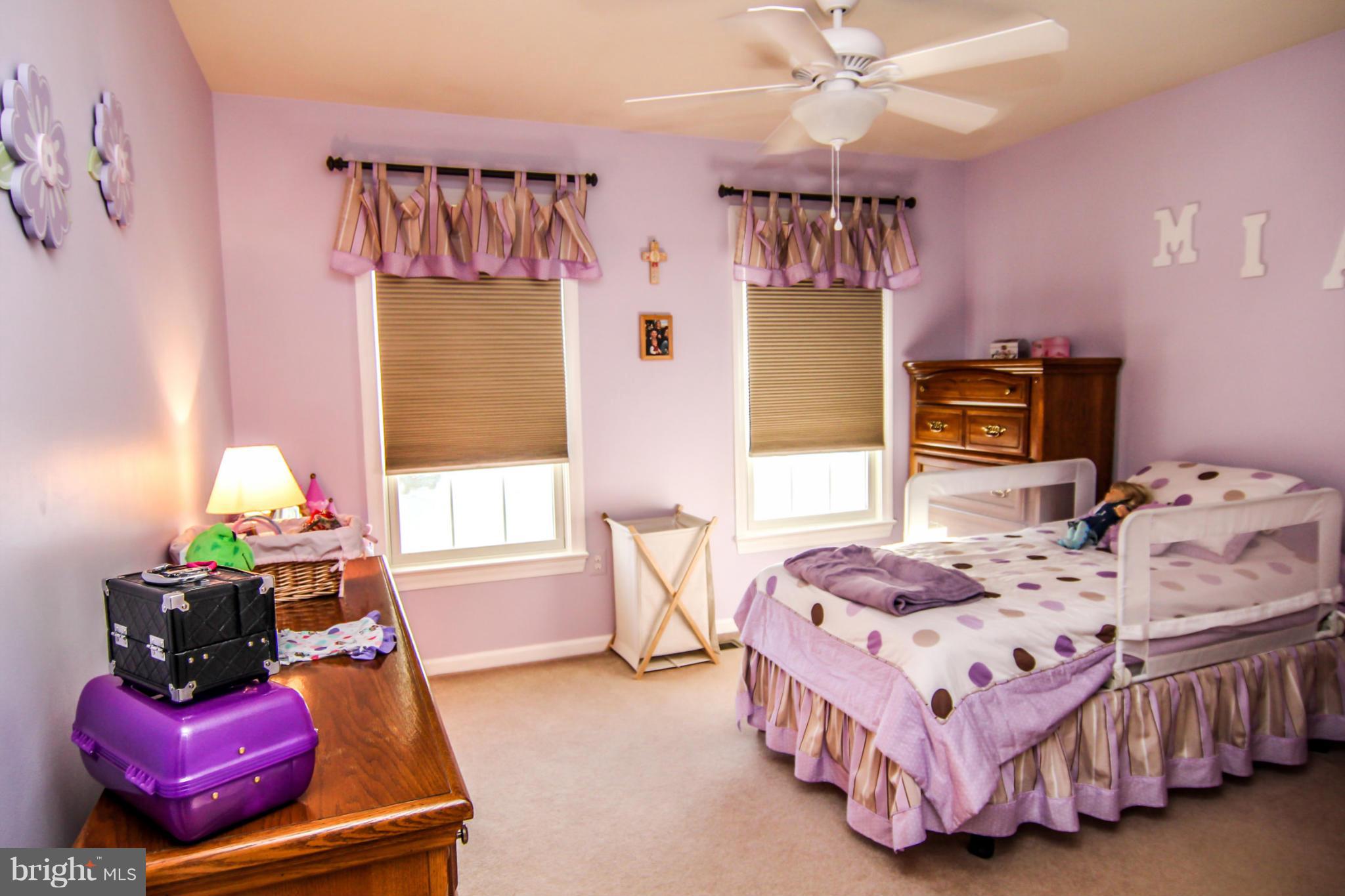 POTOMAC LAKES - Residential