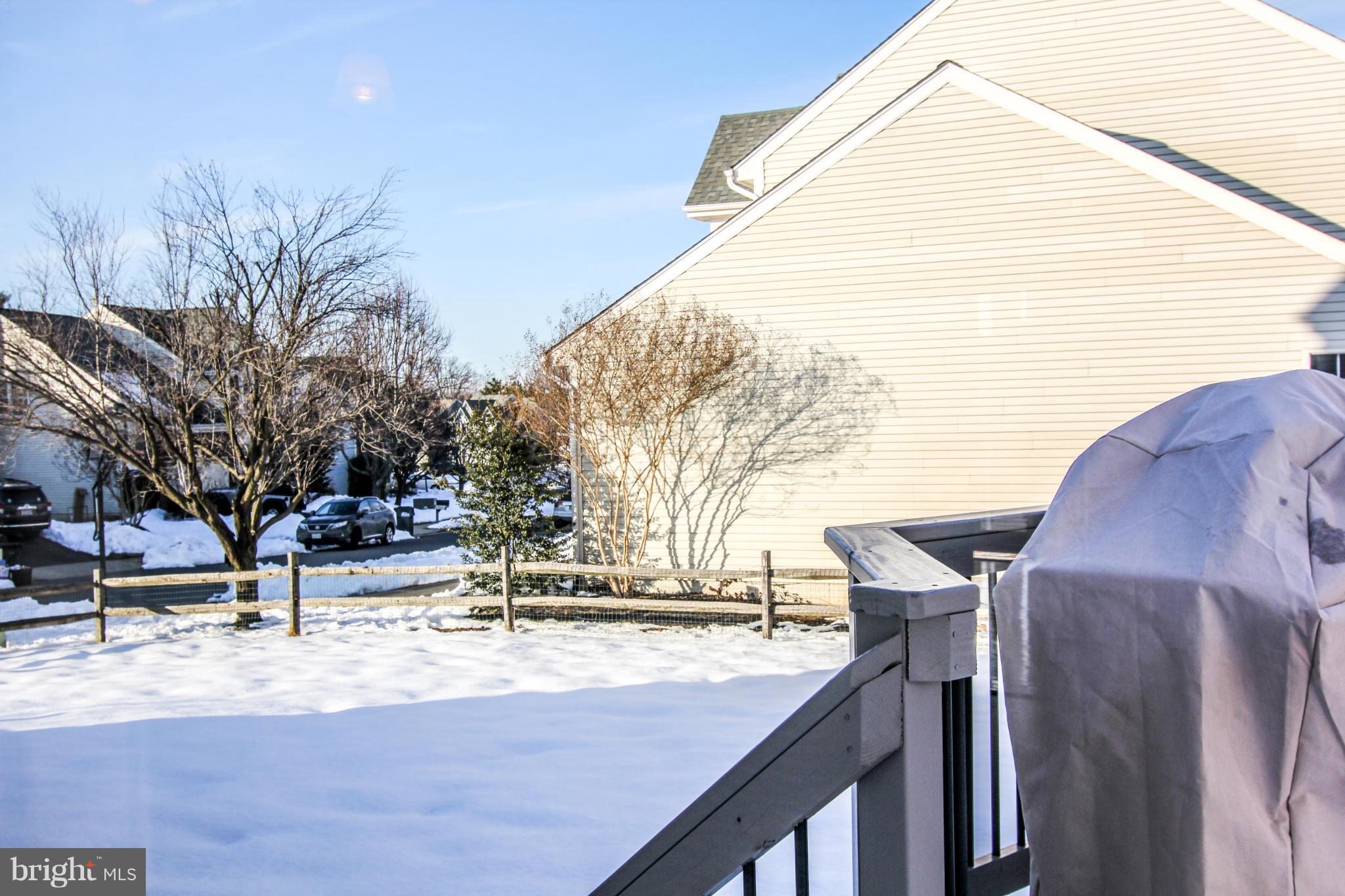 POTOMAC LAKES - Residential