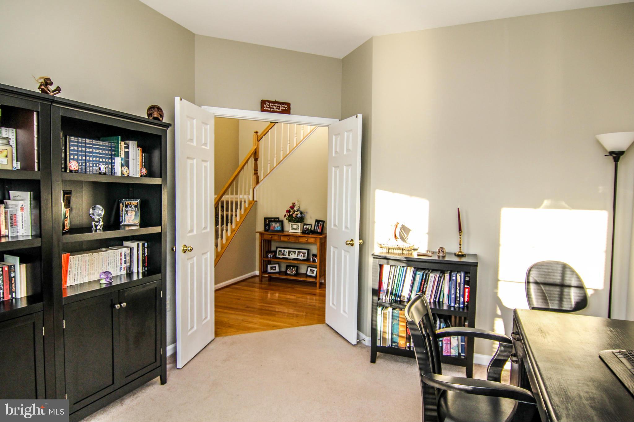 POTOMAC LAKES - Residential