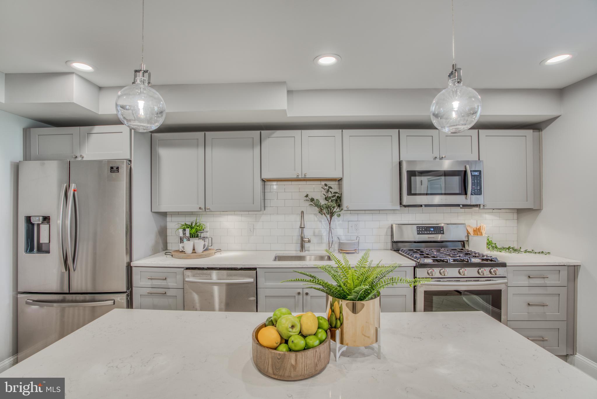 BUTCHER'S HILL - Residential