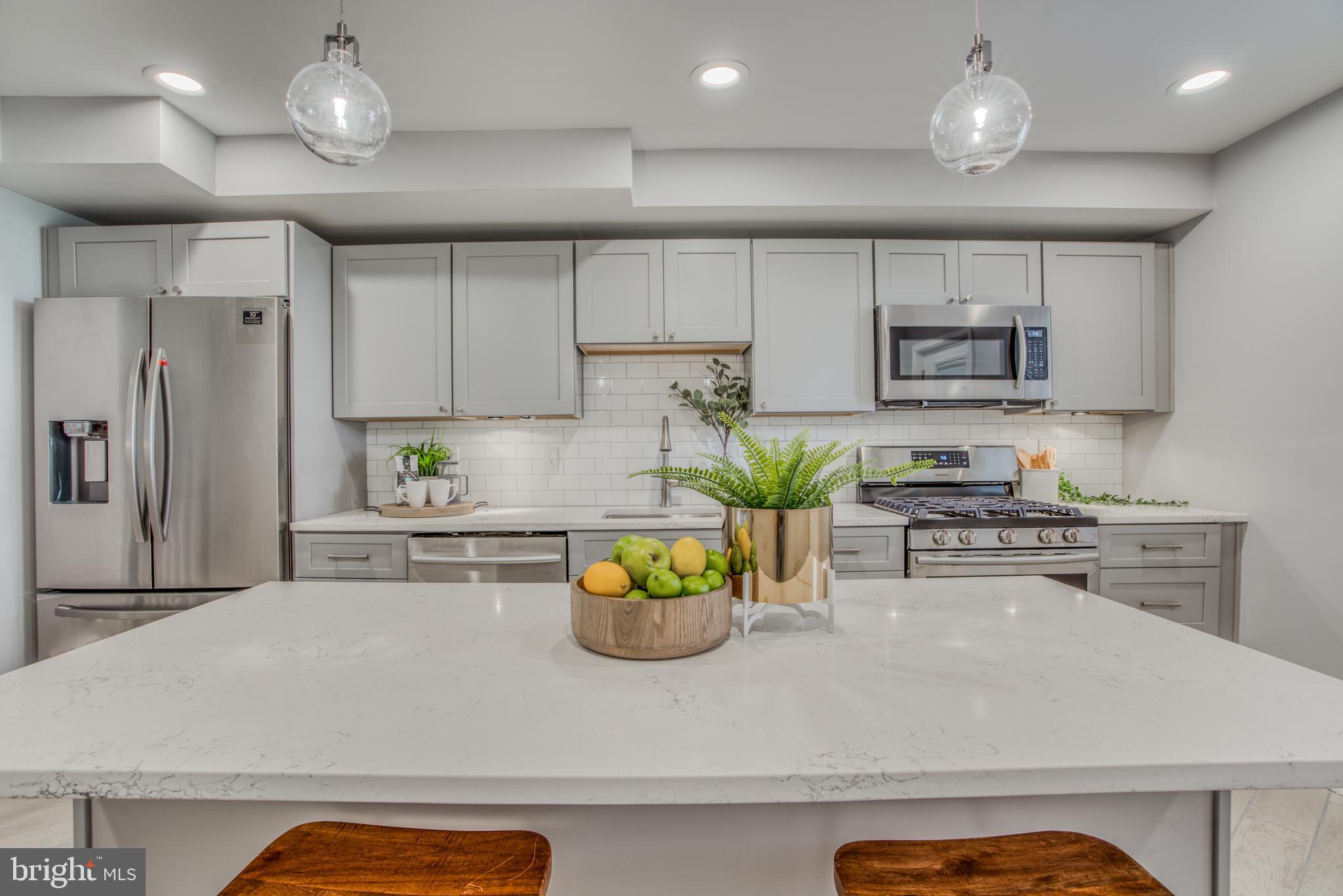 BUTCHER'S HILL - Residential