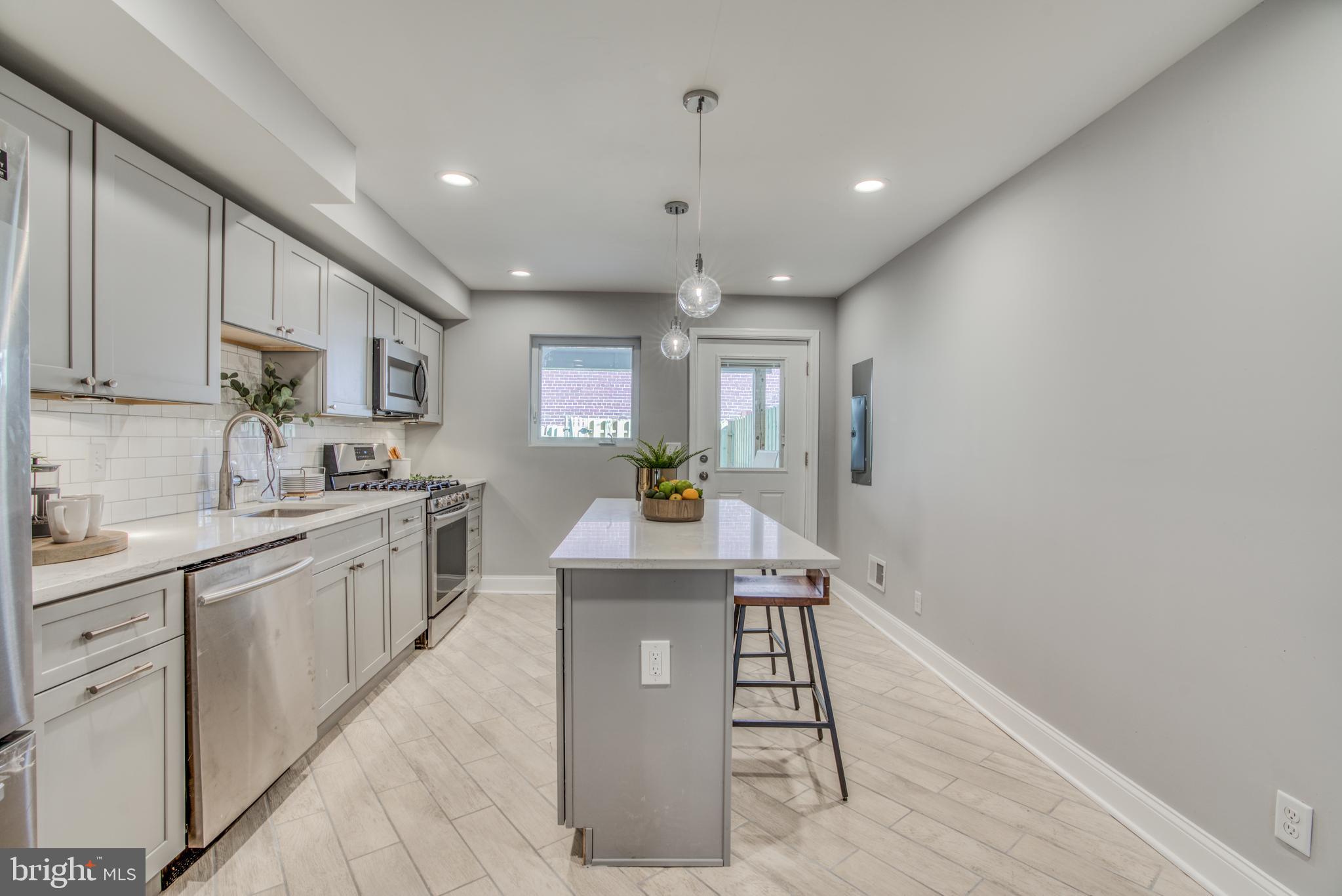 BUTCHER'S HILL - Residential