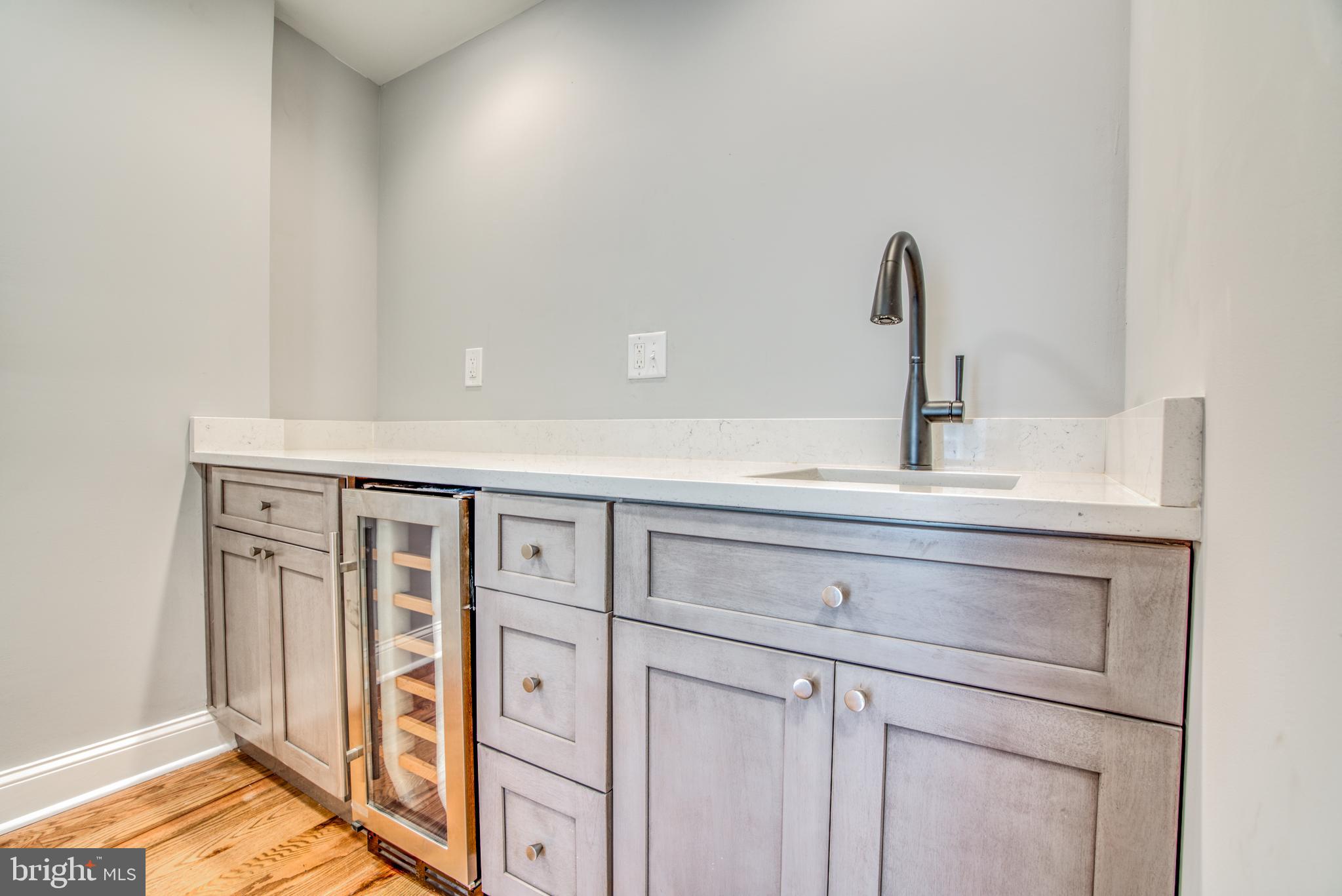 BUTCHER'S HILL - Residential