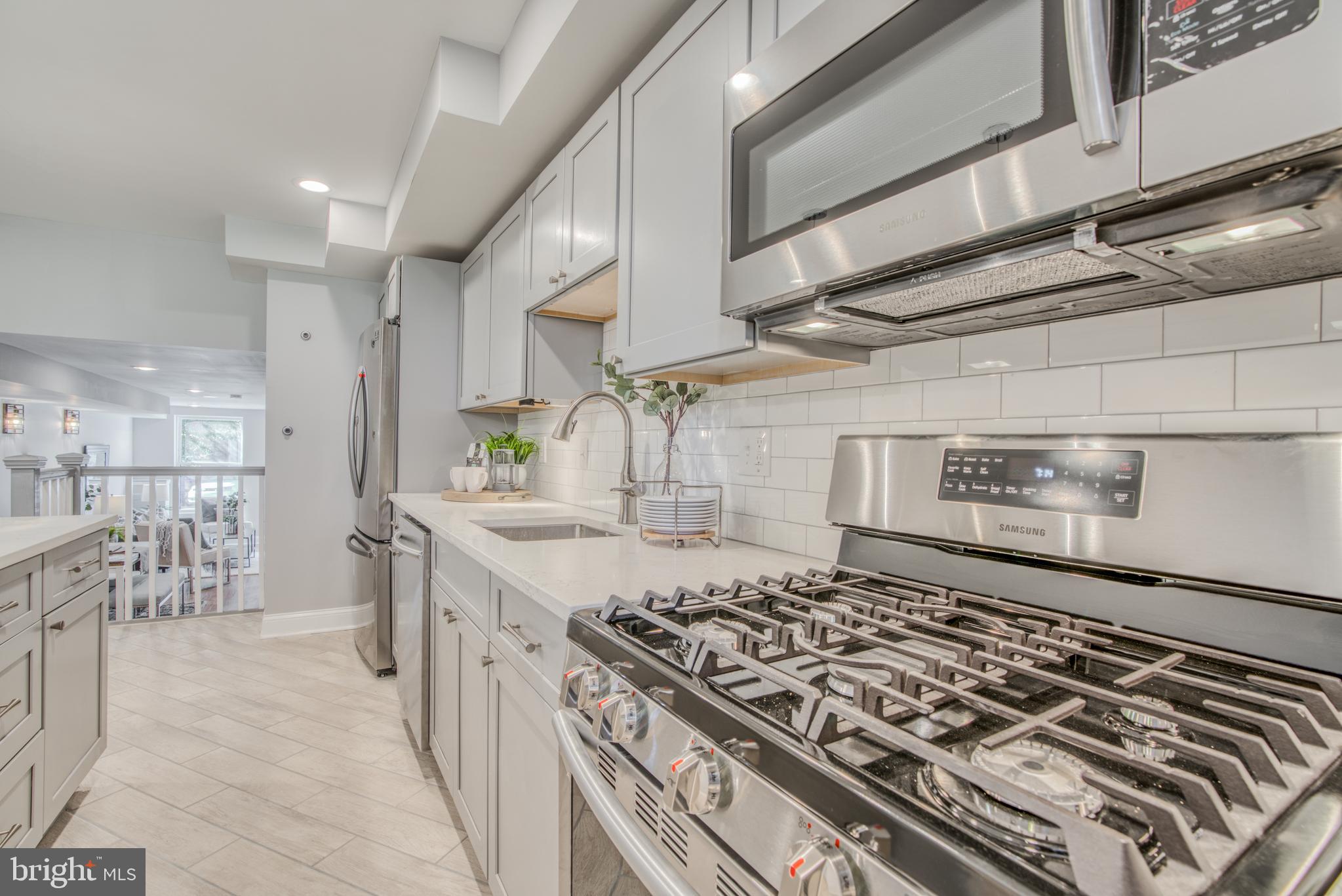 BUTCHER'S HILL - Residential