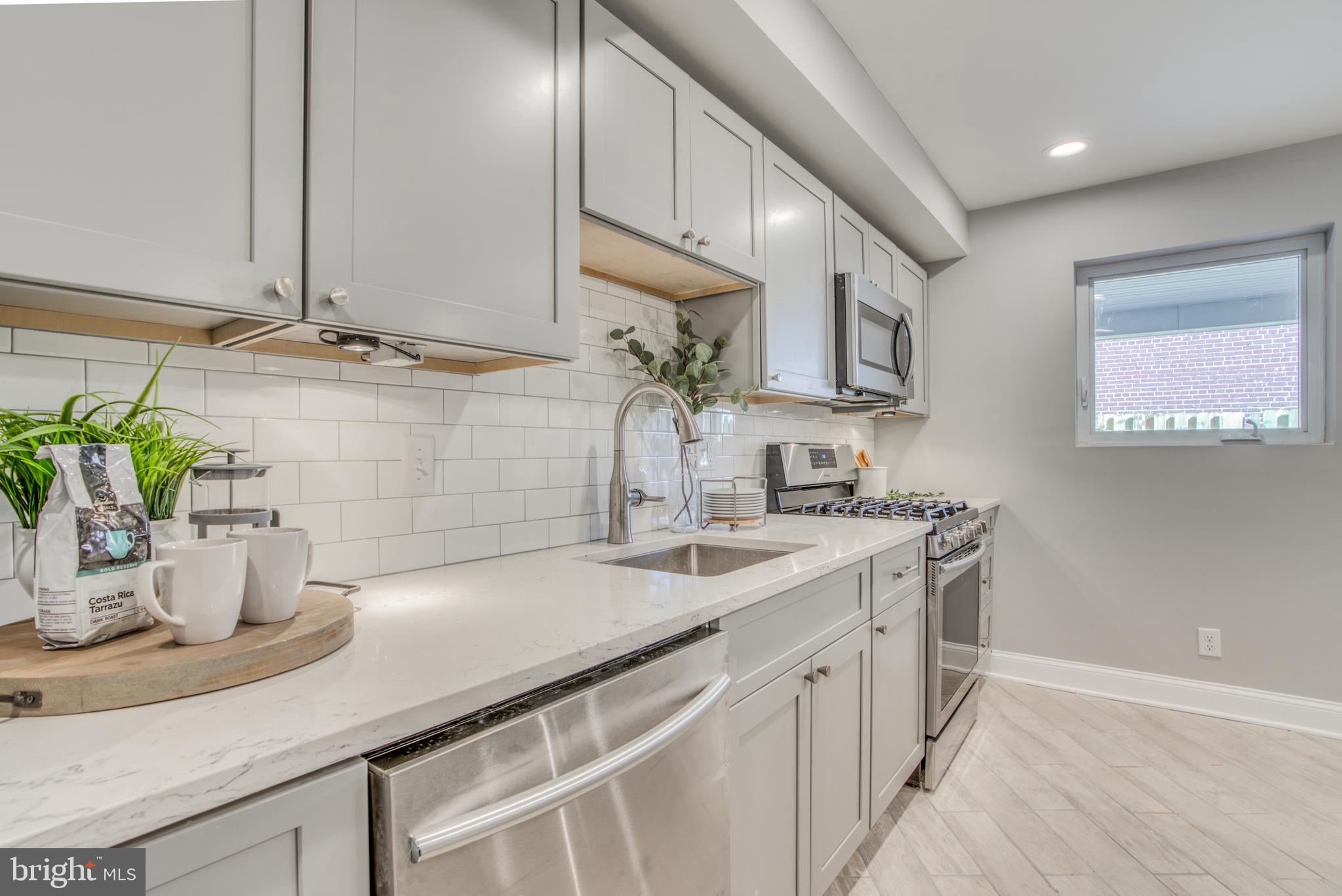 BUTCHER'S HILL - Residential